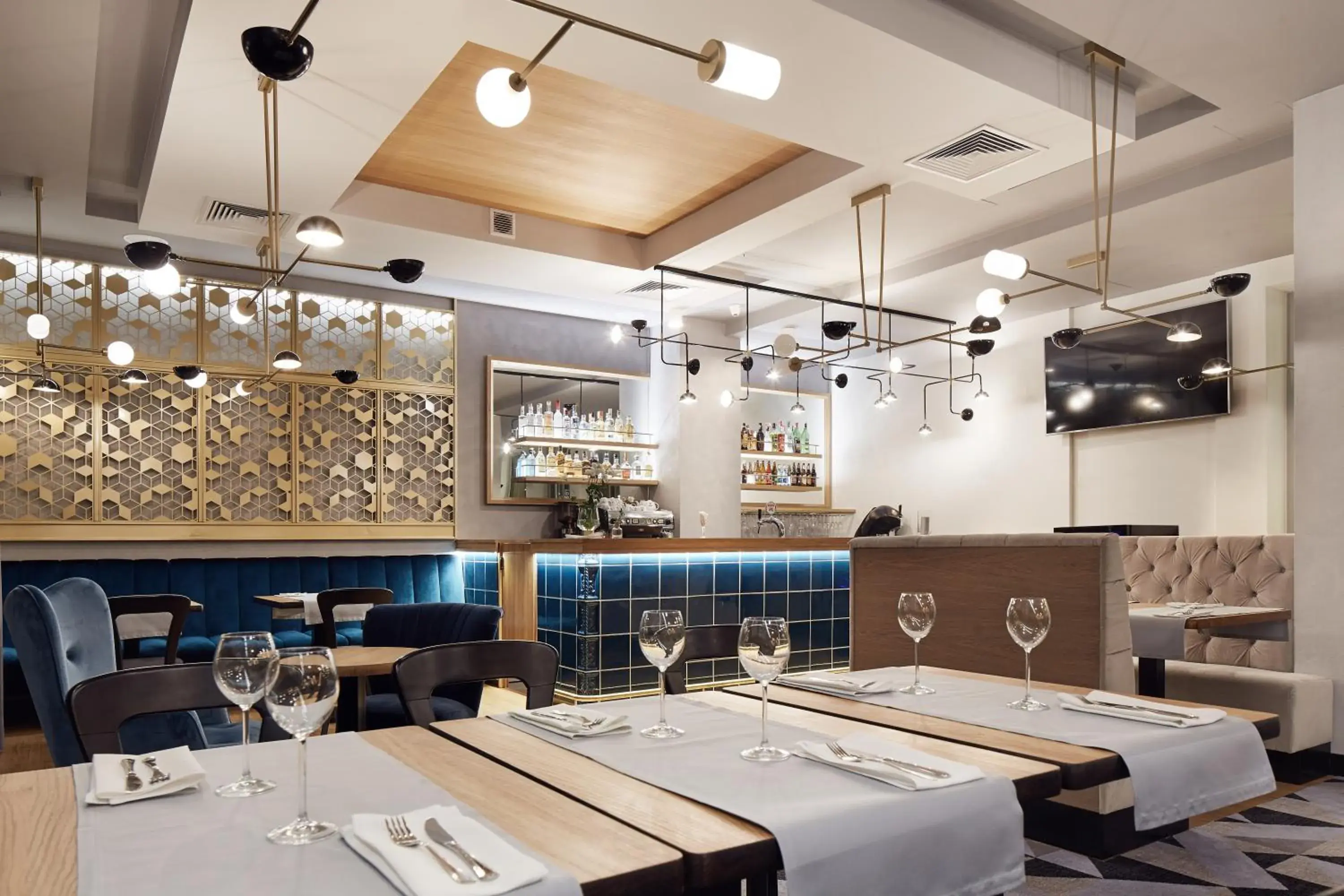 Restaurant/places to eat in Hotel Apis Restaurant/places to eat in Hotel Apis