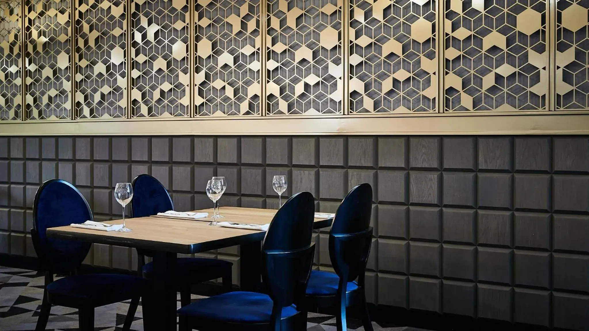 Restaurant/places to eat in Hotel Apis Restaurant/places to eat in Hotel Apis