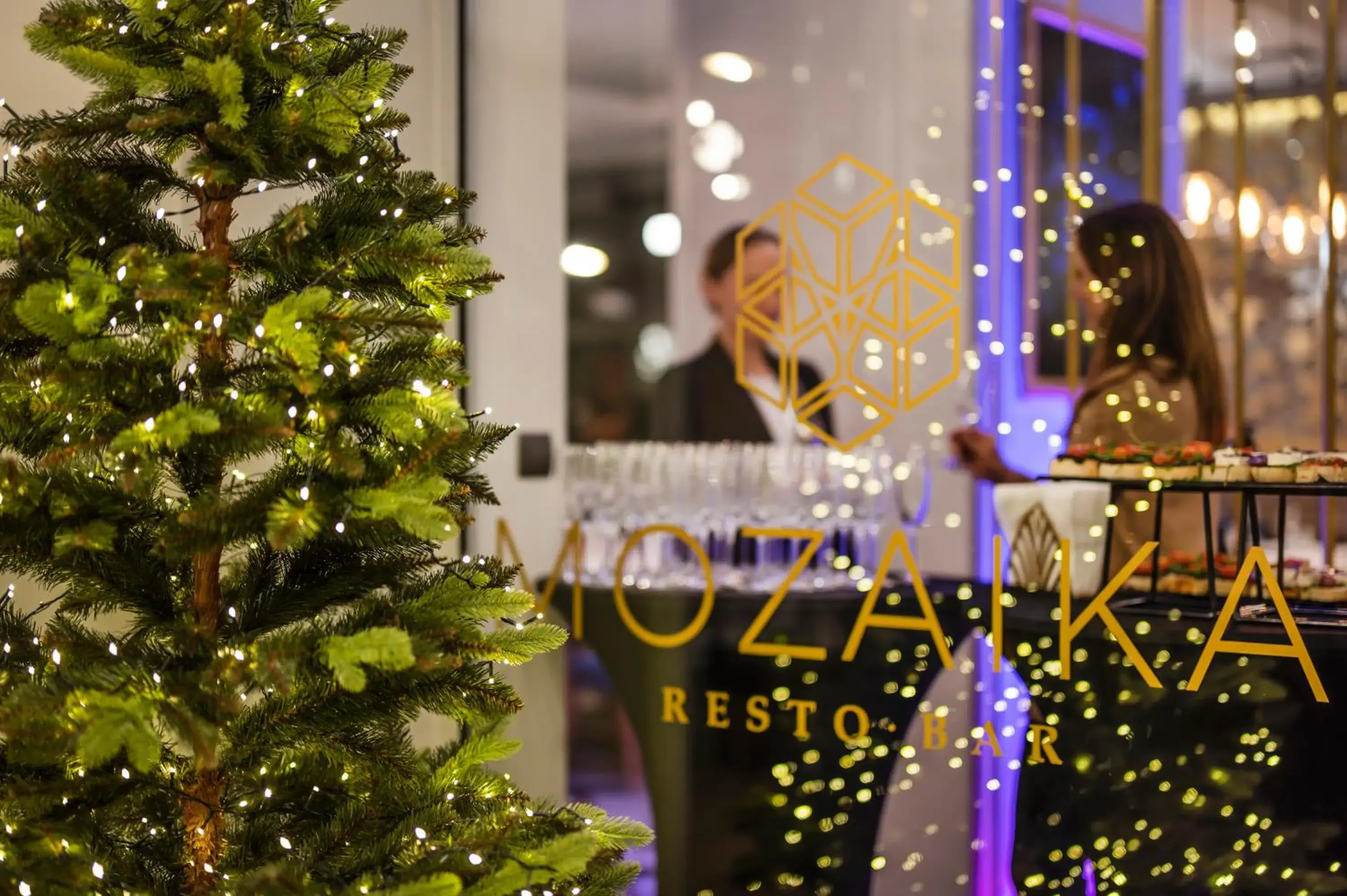 Property building in Hotel Apis Property building in Hotel Apis