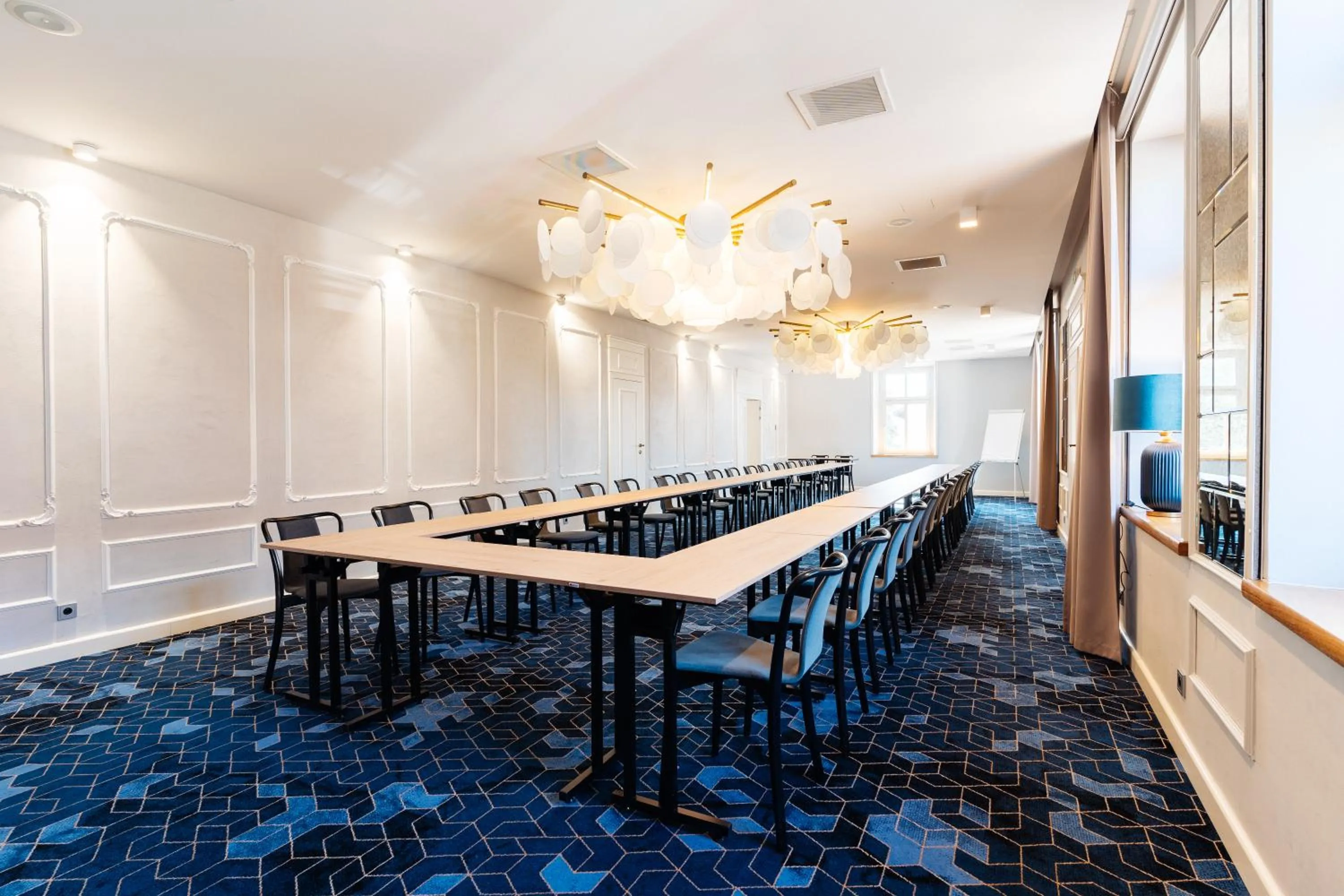 Property building in Hotel Apis