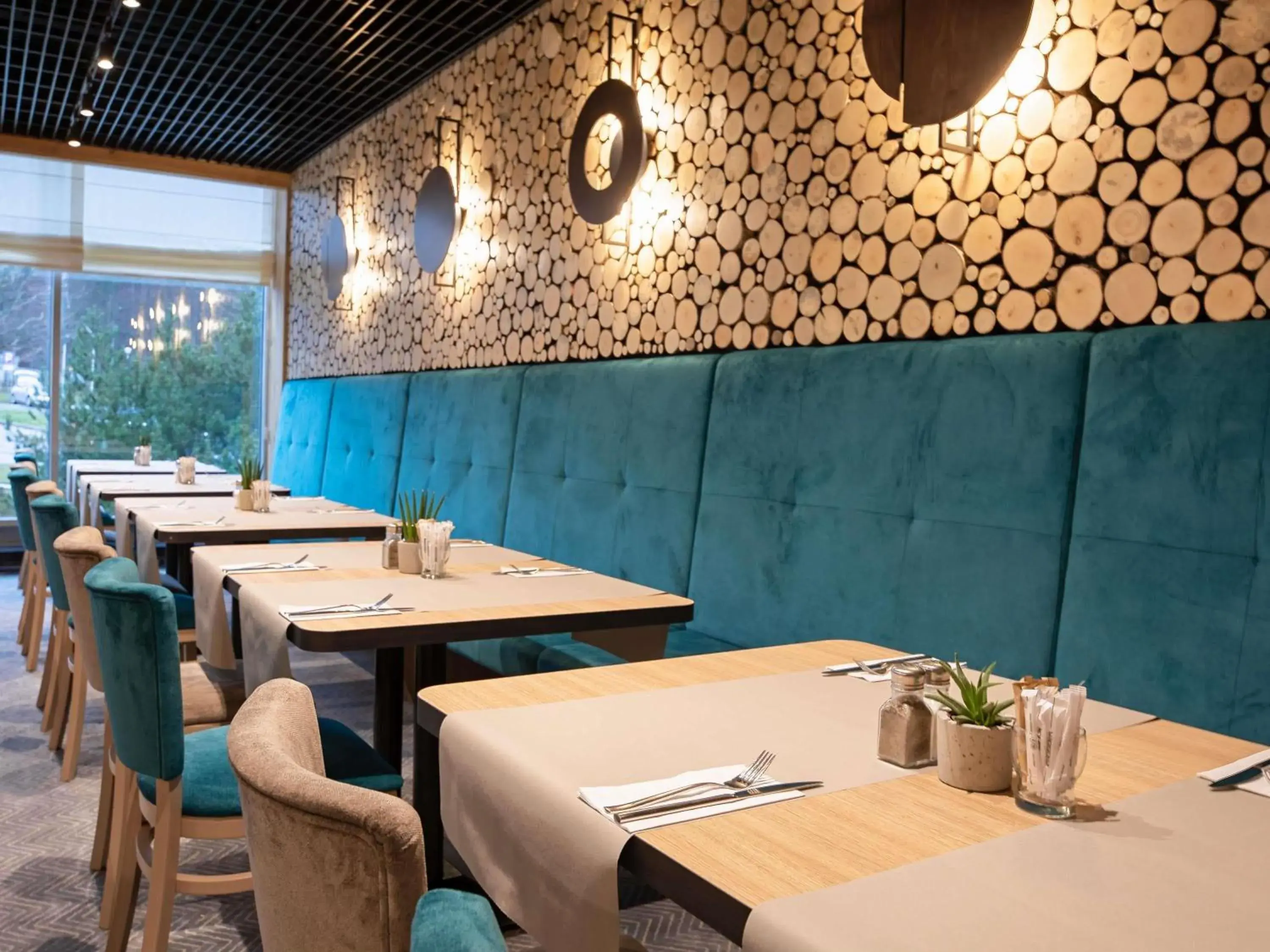 Restaurant/places to eat in Mercure Karpacz Skalny Restaurant/places to eat in Mercure Karpacz Skalny