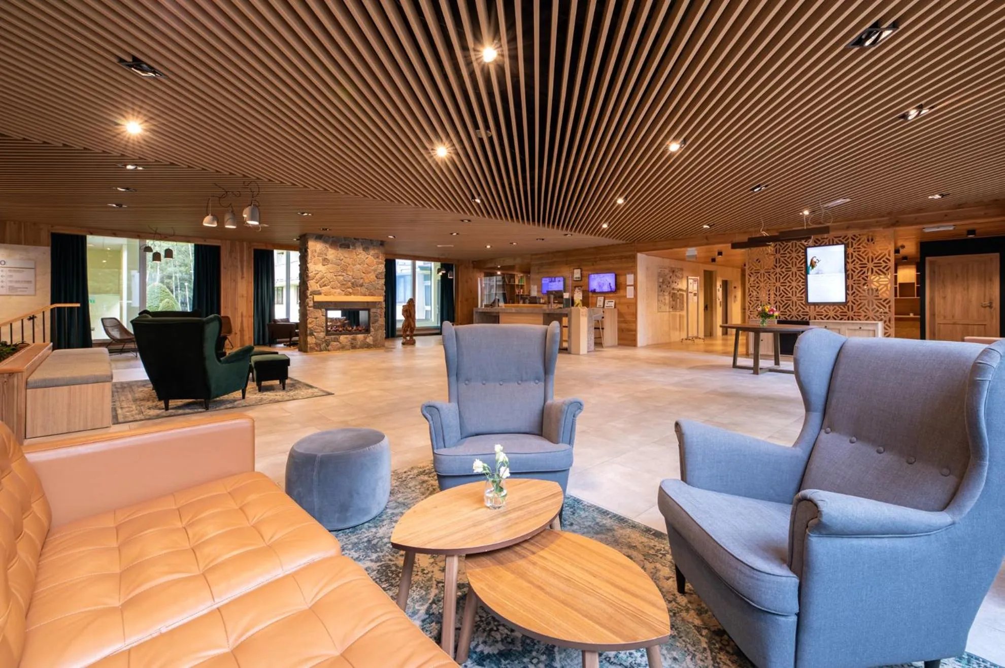 Lobby or reception in Mercure Karpacz Skalny