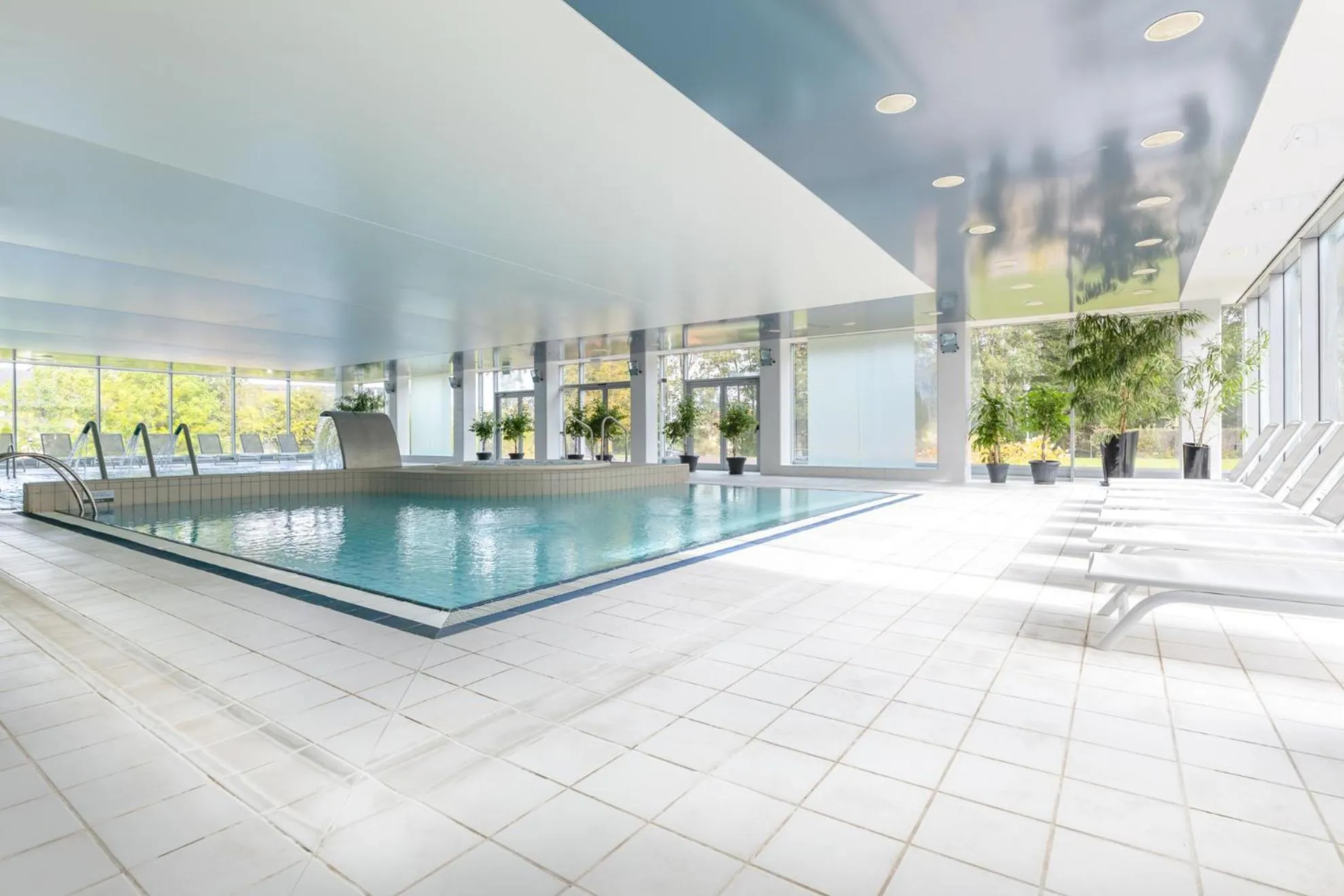 Swimming pool in Mercure Karpacz Skalny