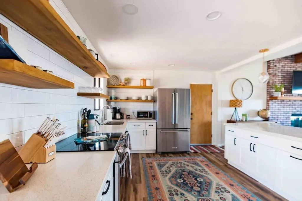 Cozy Rustic Home minutes to Joshua Tree Nat'l Park