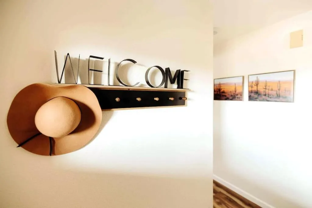 Cozy Rustic Home minutes to Joshua Tree Nat'l Park