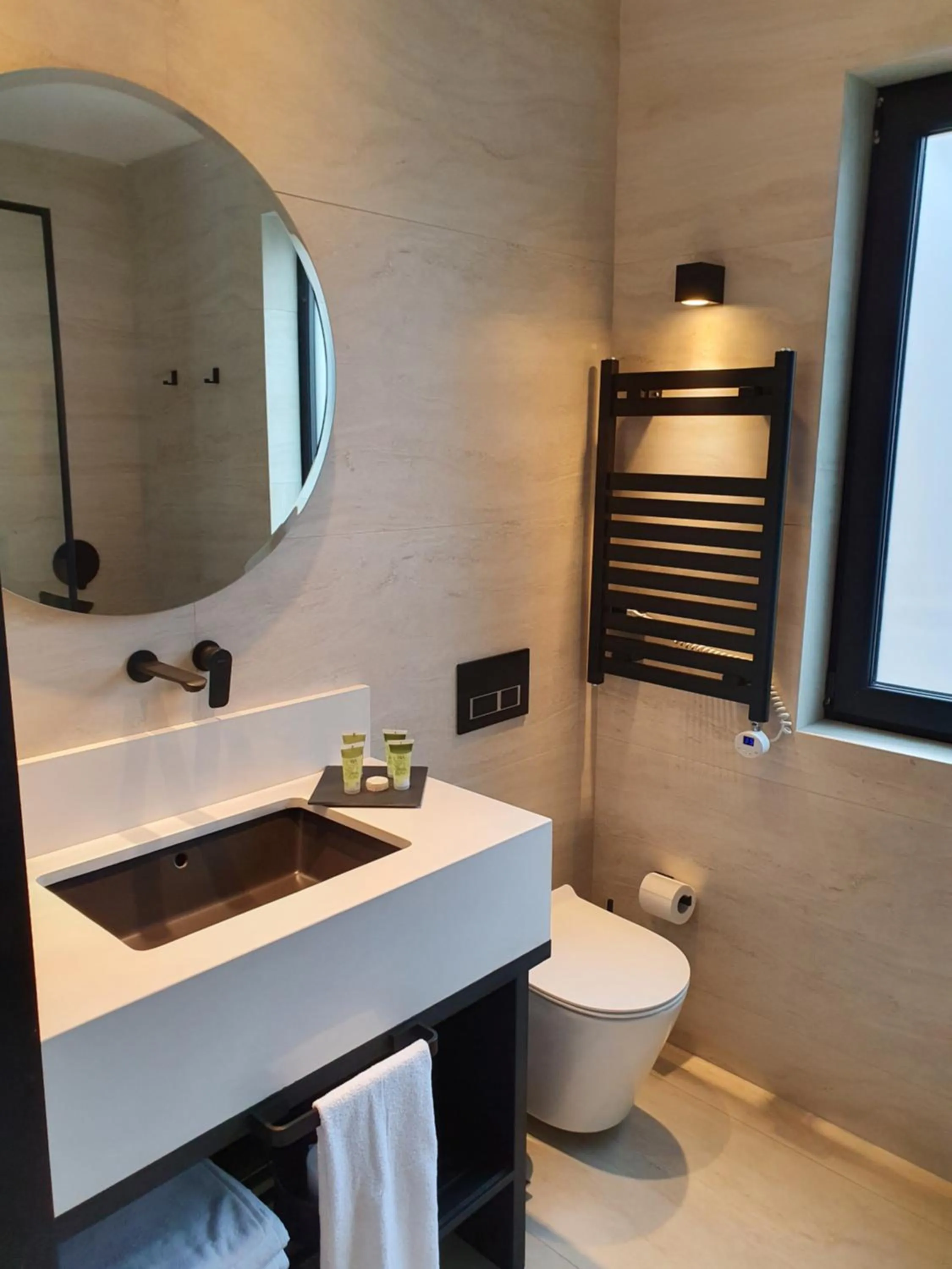 Bathroom in Lastarria Hotel