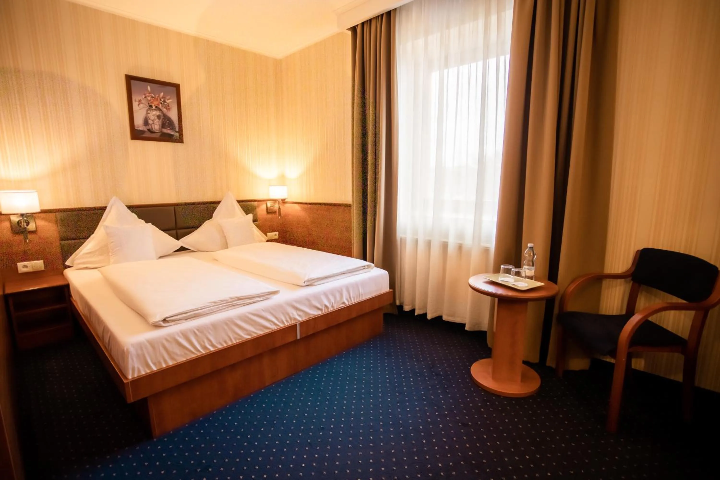 Photo of the whole room, Bed in Business Hotel Vega Wrocław