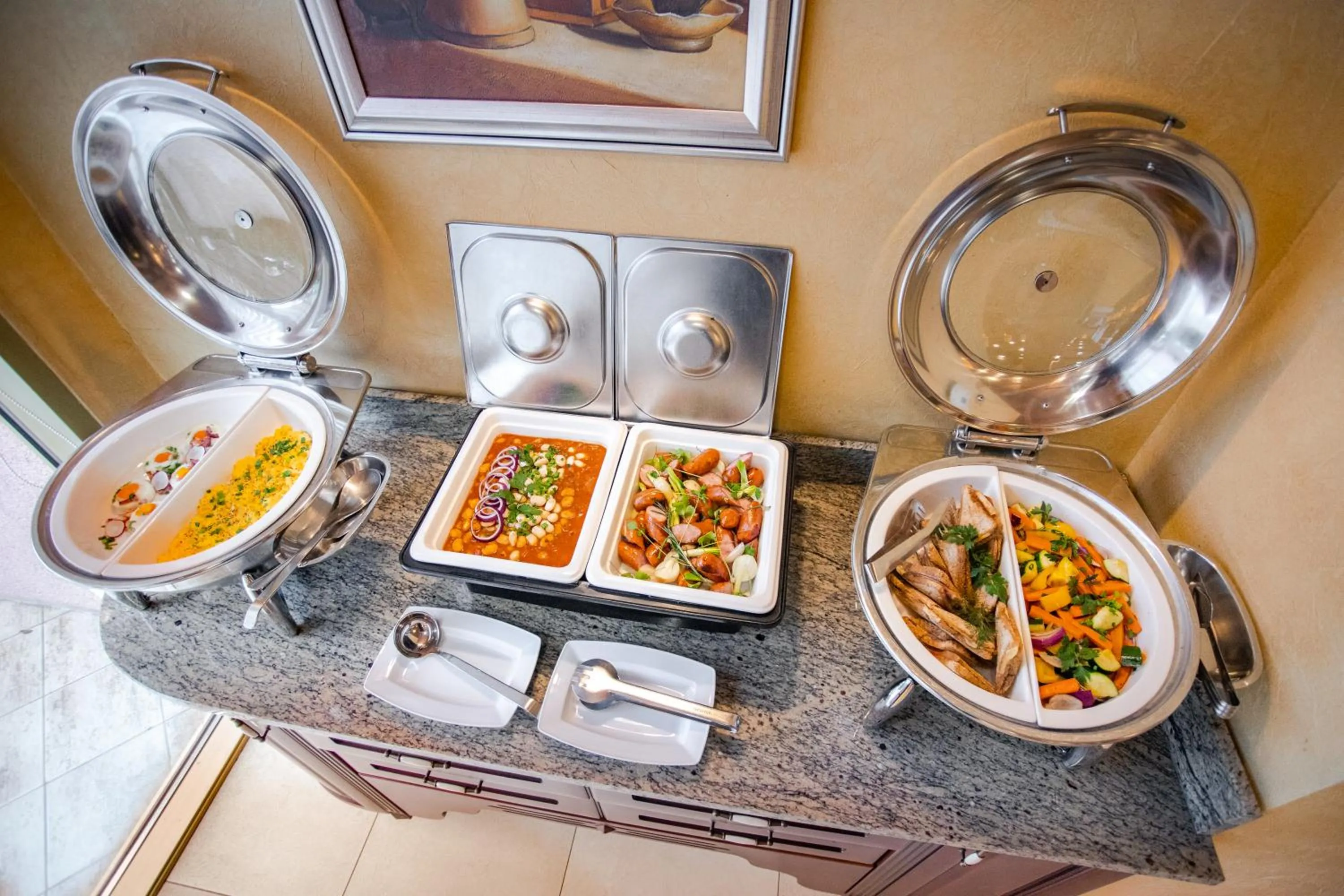 Buffet breakfast in Business Hotel Vega Wrocław