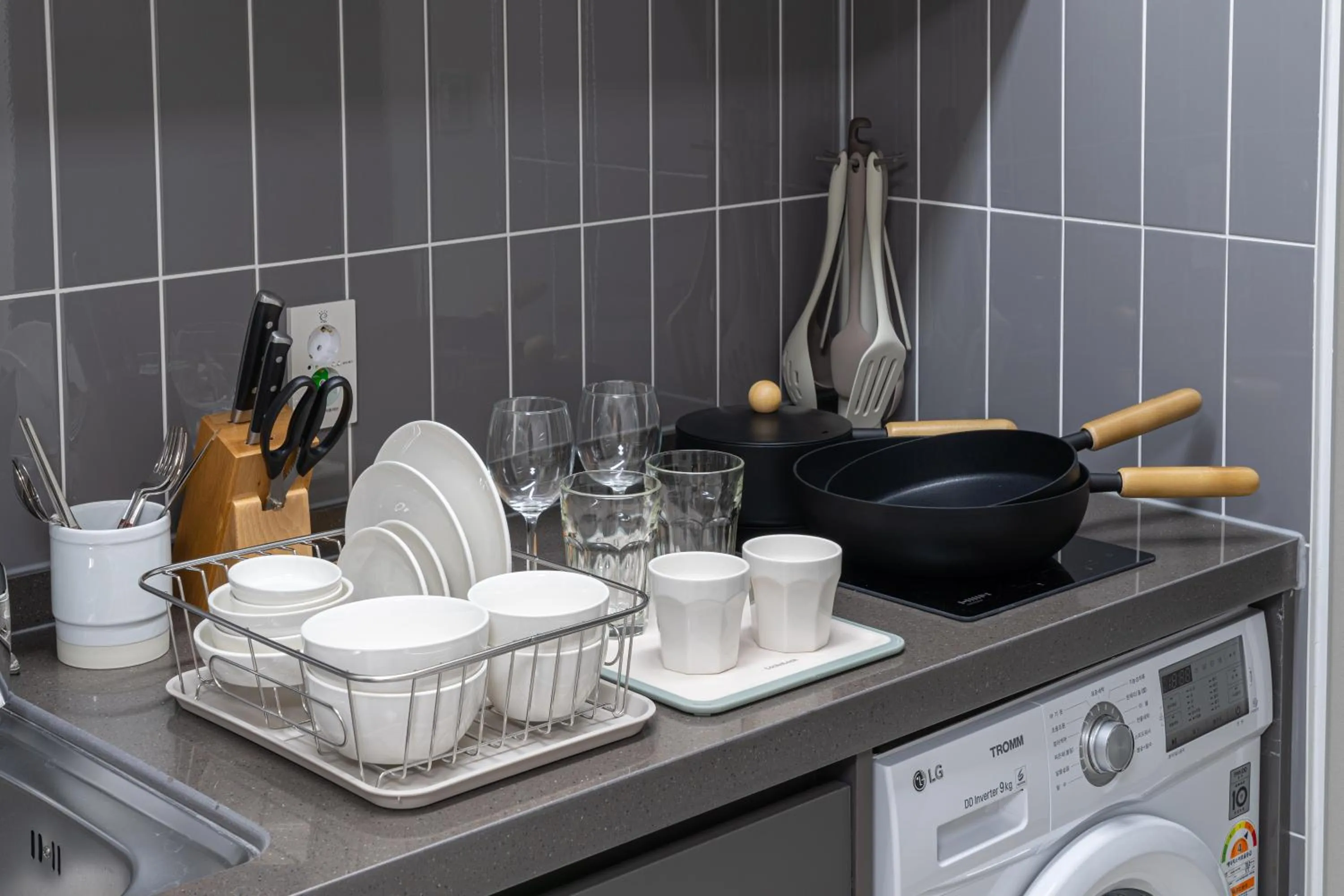 Kitchen or kitchenette in Urbanstay Busan Cityhall