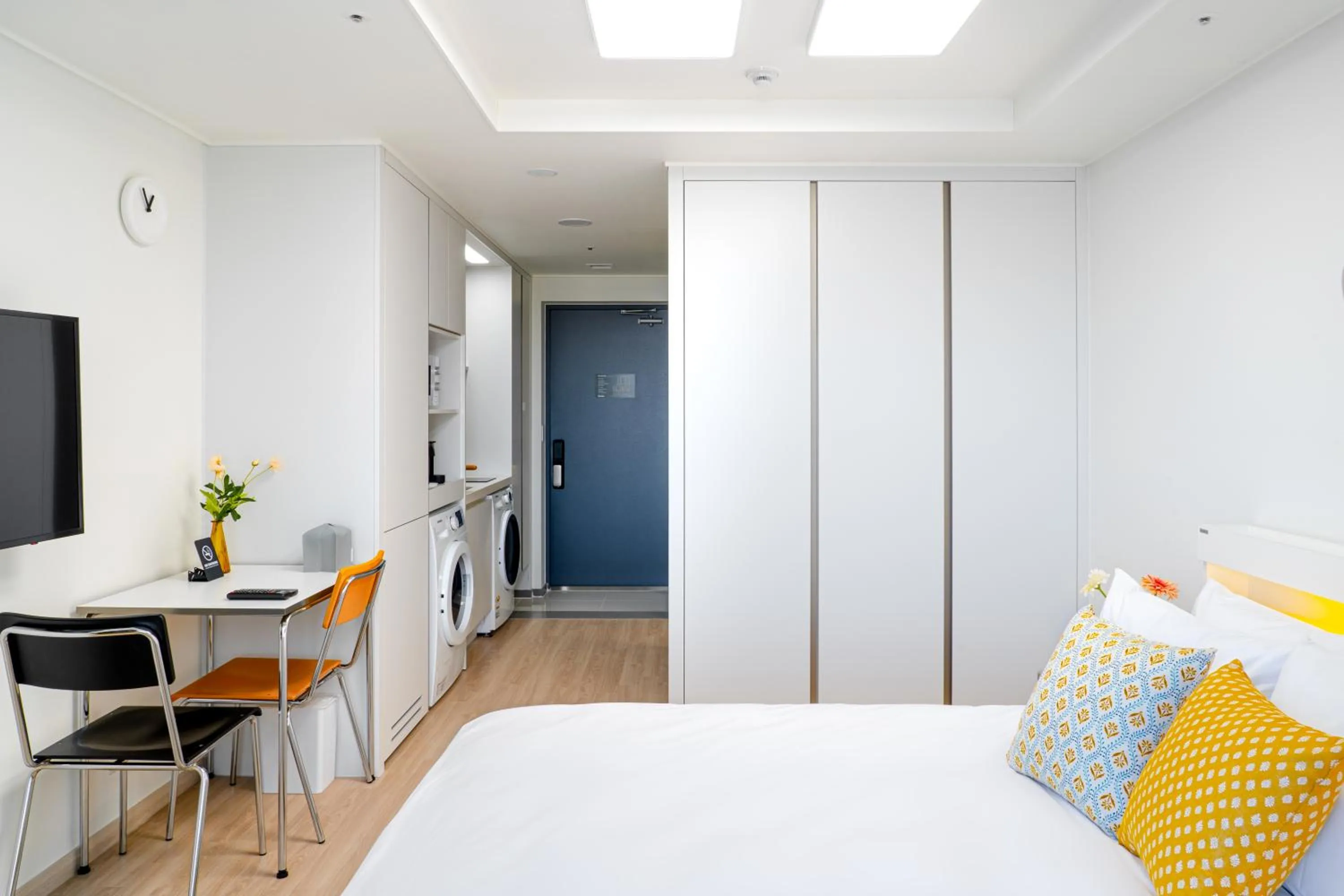 Bedroom, Bed in Urbanstay Sokcho Deungdae Beach