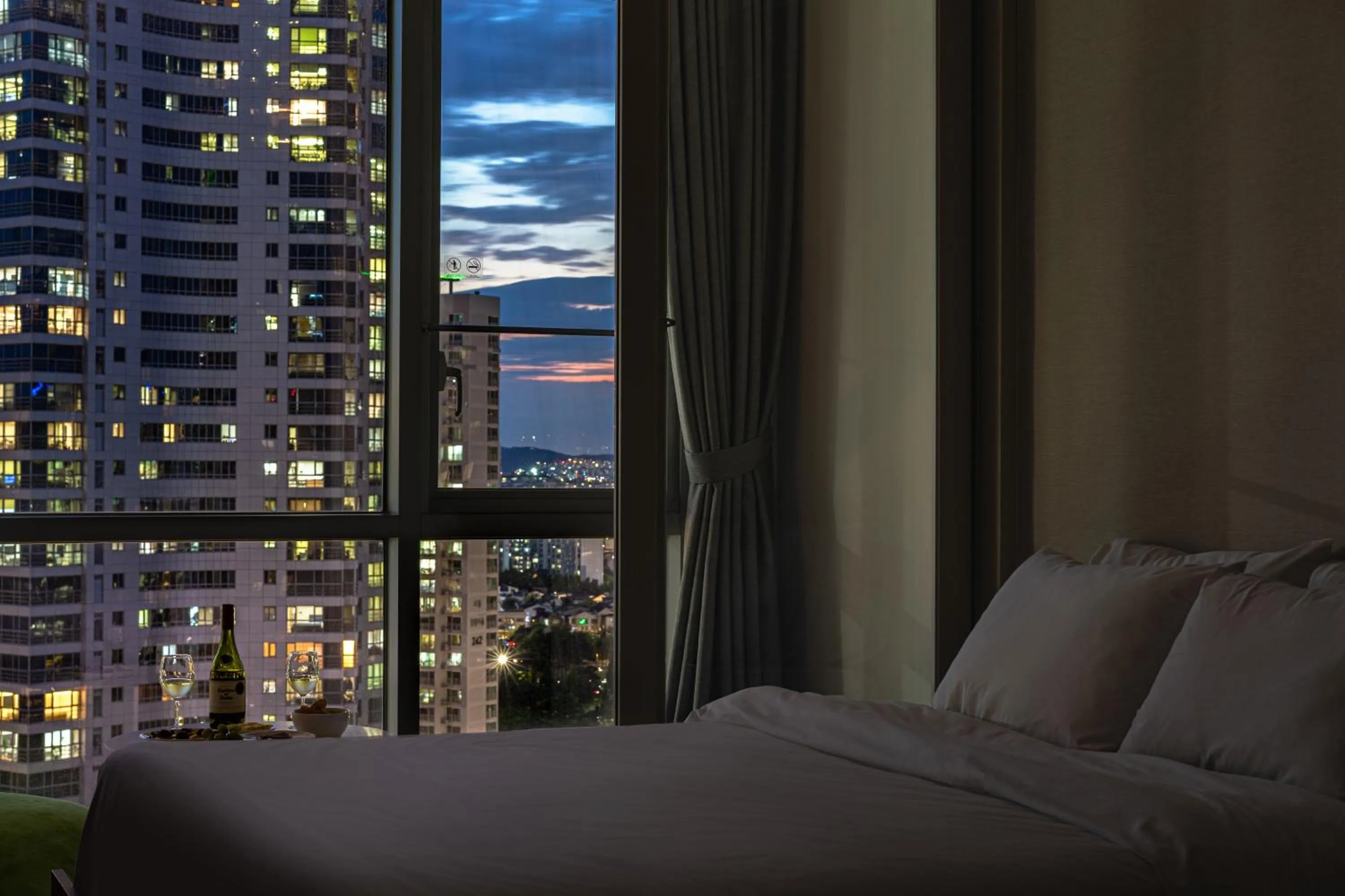 Photo of the whole room in Urbanstay Residence Dongtan