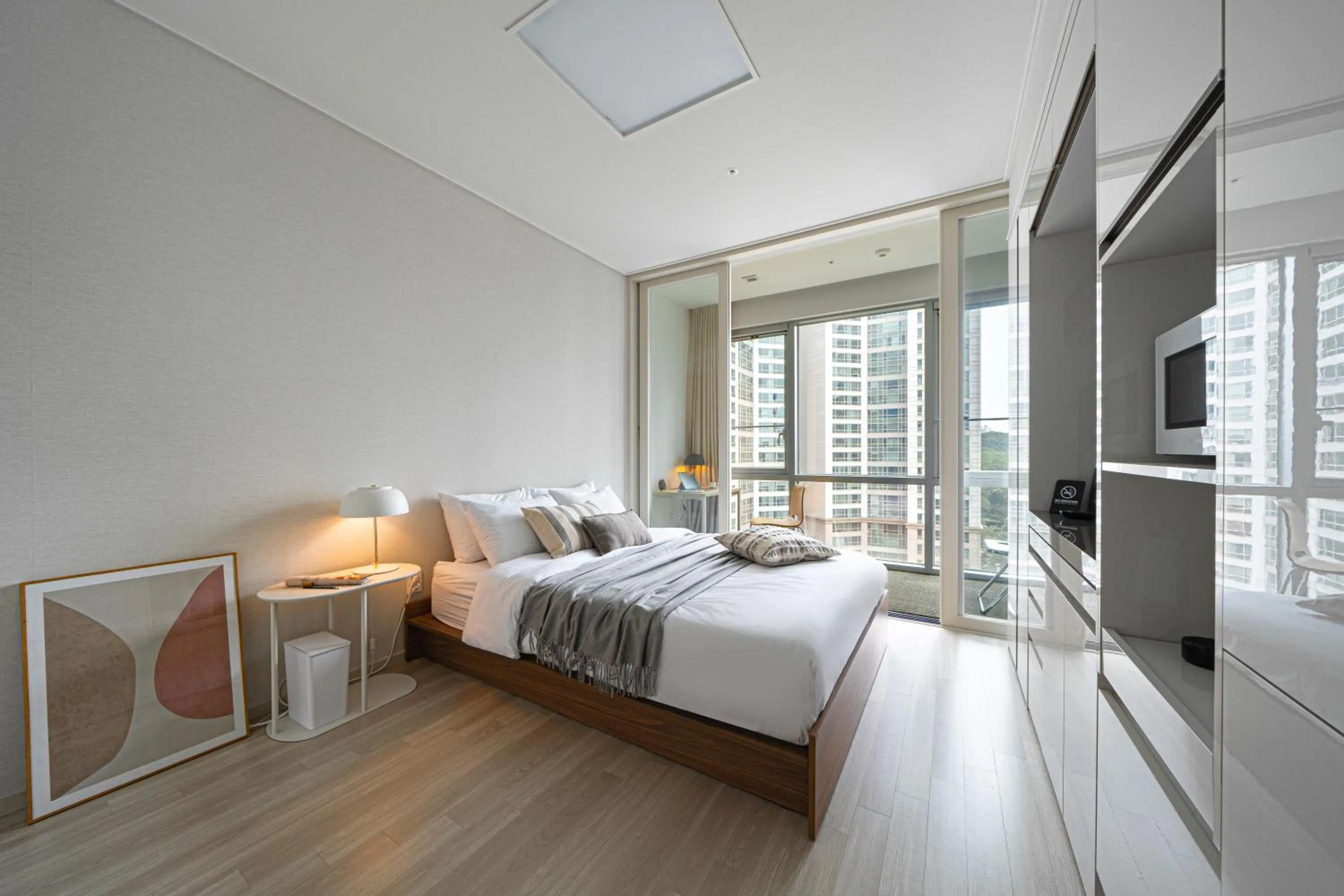 Photo of the whole room, Bed in Urbanstay Residence Dongtan