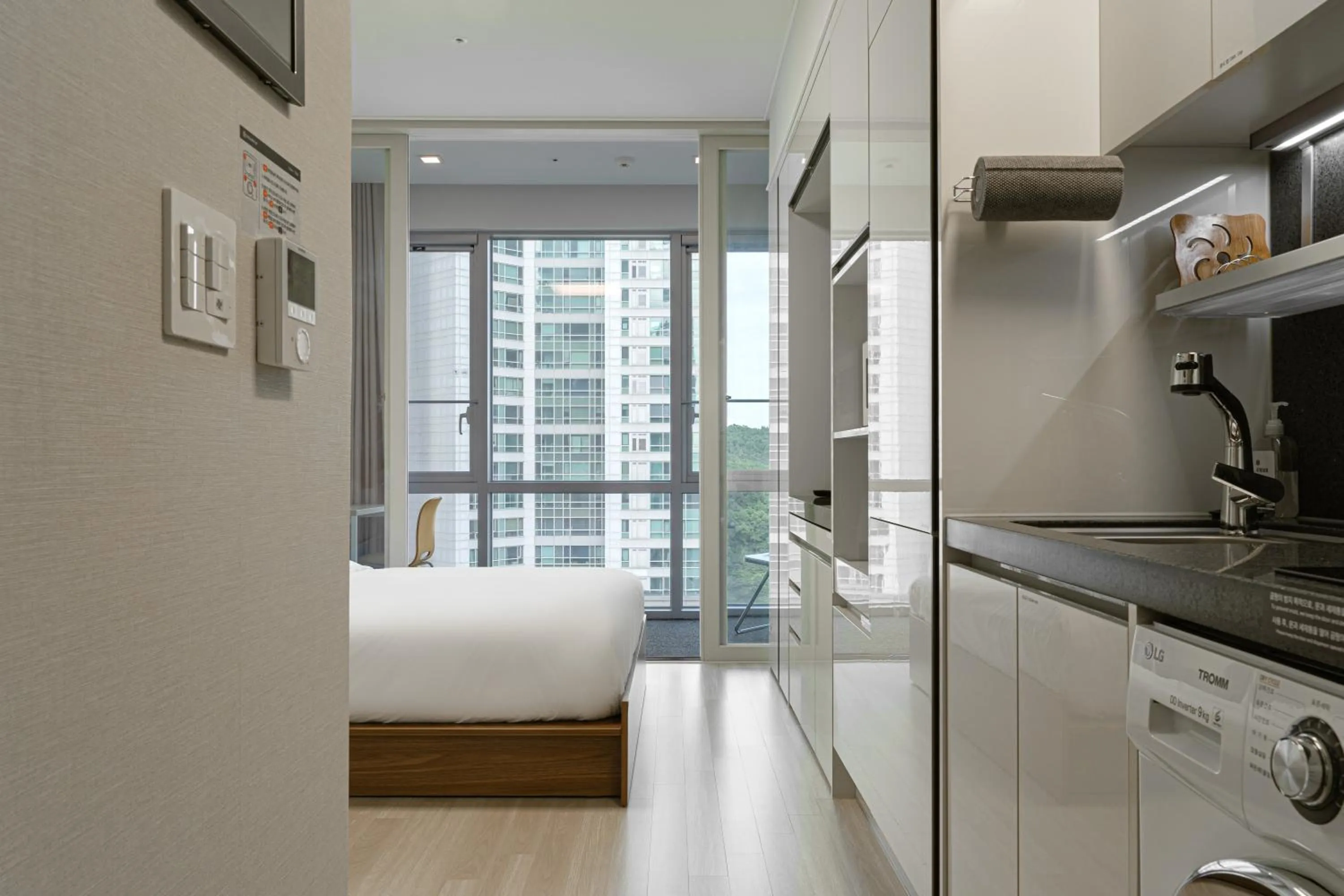 Photo of the whole room in Urbanstay Residence Dongtan