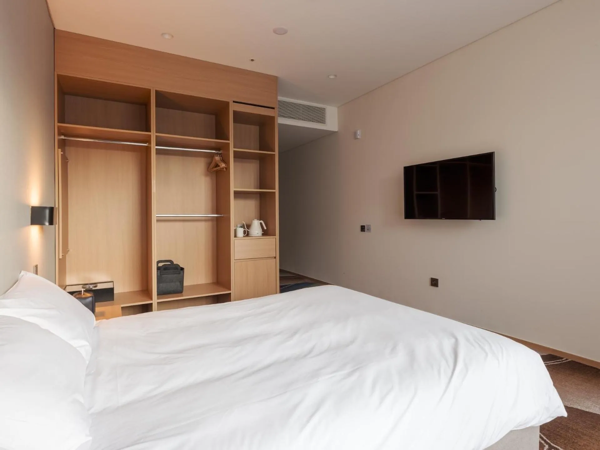 Photo of the whole room, Bed in Urbanstay Residence Dongtan