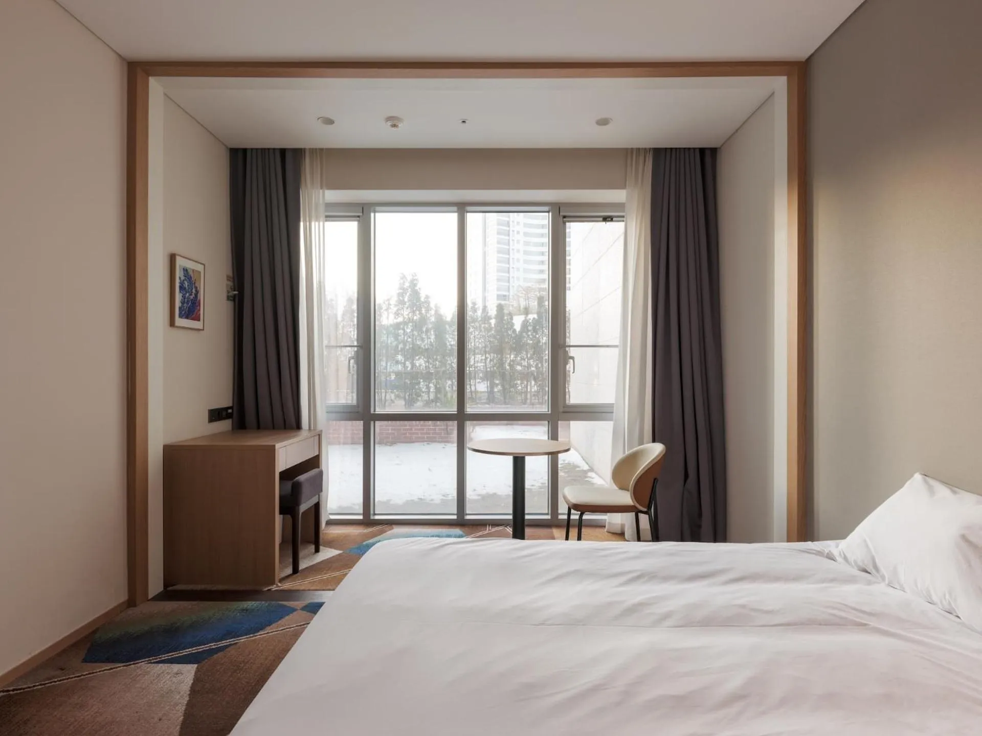 Living room, Bed in Urbanstay Residence Dongtan