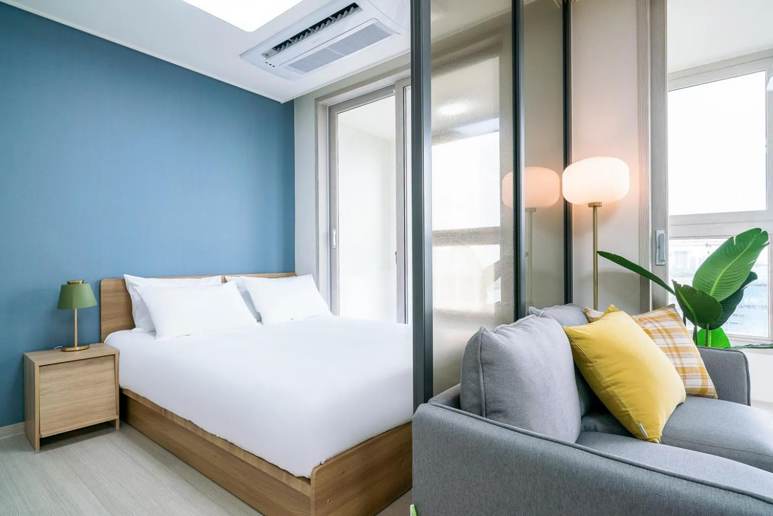 Bed in Urbanstay Songdo Moonlight Park