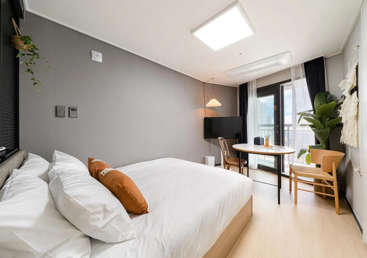 Bed in Urbanstay Sokcho beach C