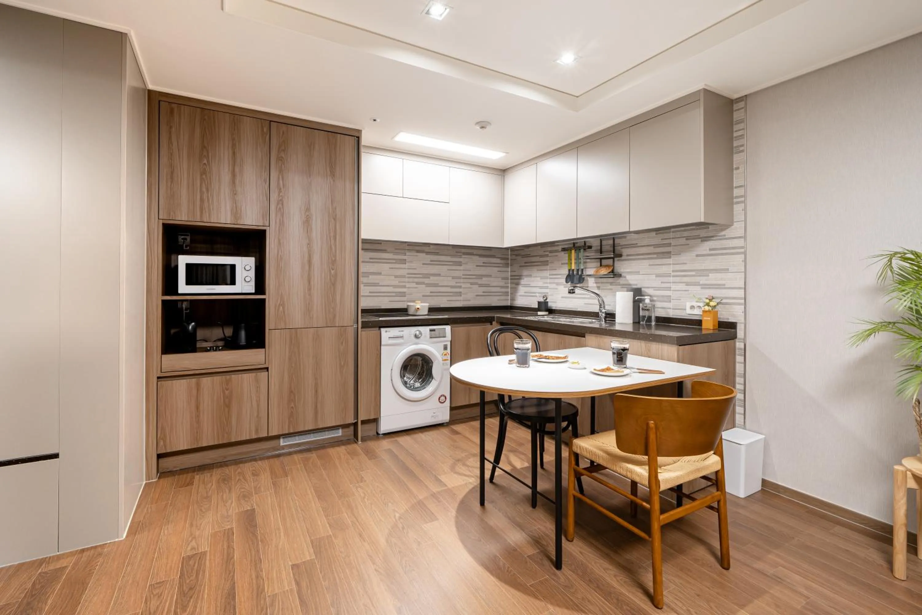 Kitchen or kitchenette in Urbanstay Sokcho beach C