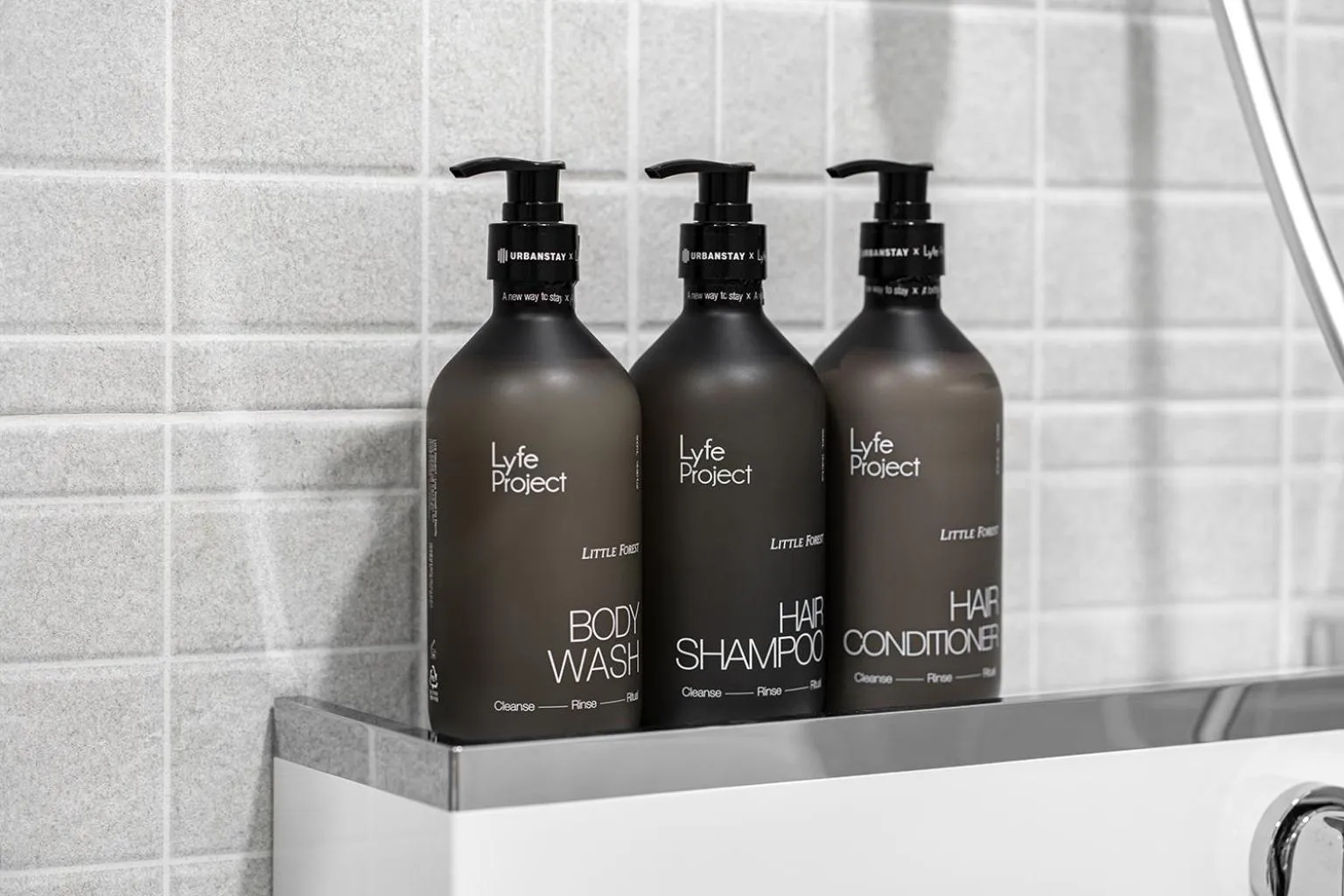 Shower in Le Collective Yeosu