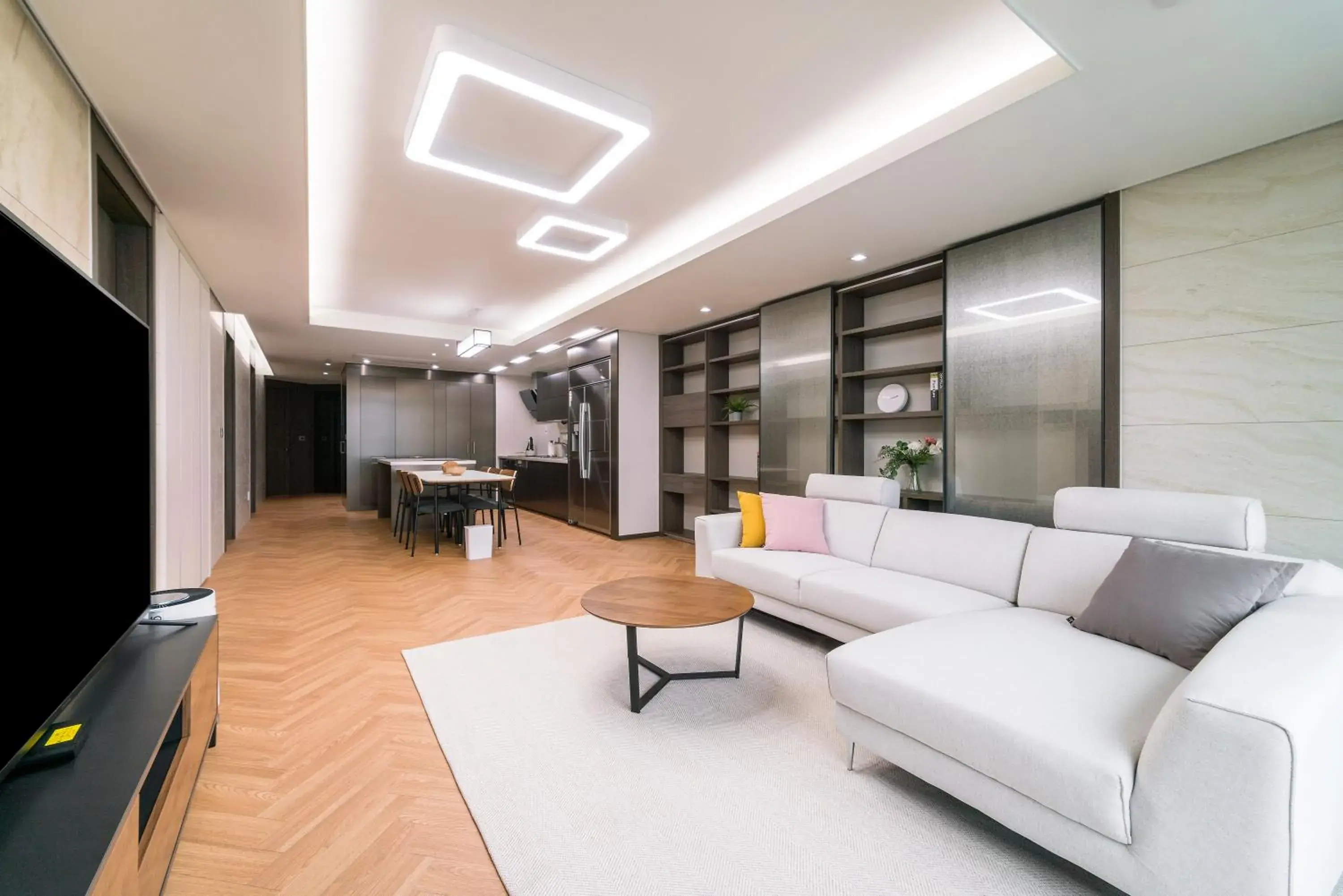 Family Two Room G in Le Collective Busan station Family Two Room G in Le Collective Busan station