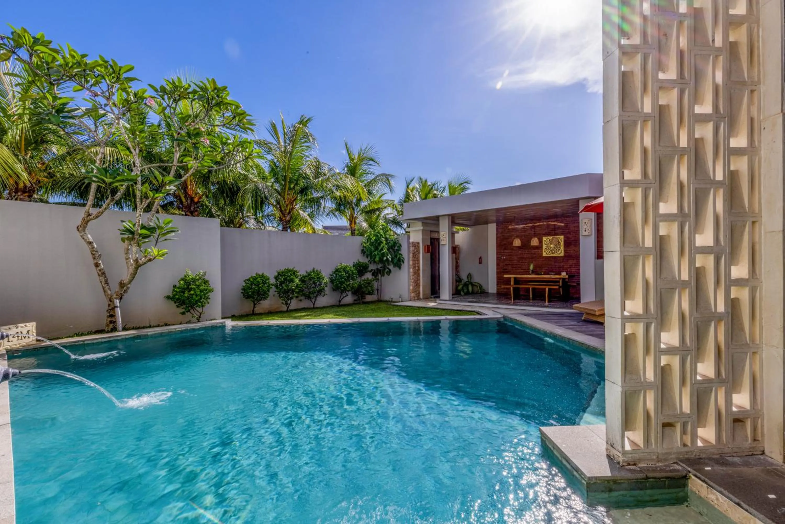 Swimming pool in Vivara Bali Private Pool Villas & Spa Retreat