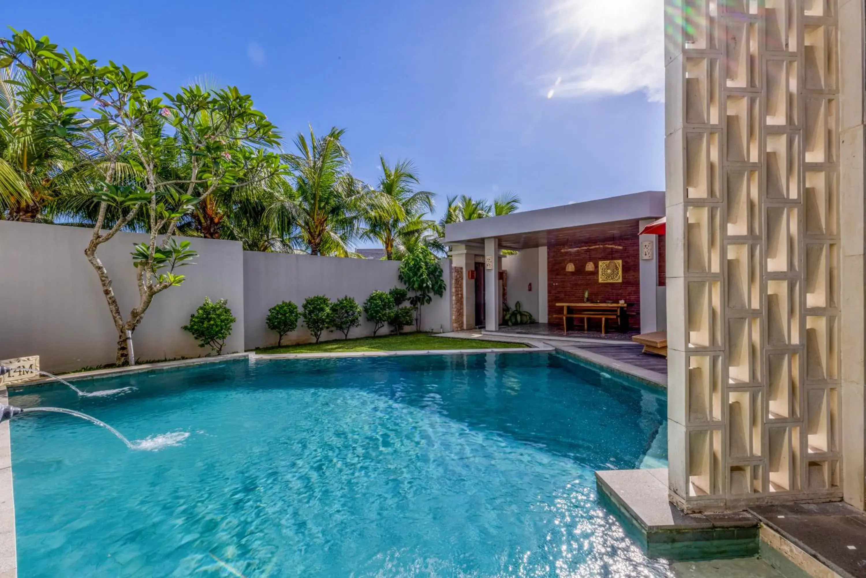 Swimming pool in Vivara Bali Private Pool Villas & Spa Retreat Swimming pool in Vivara Bali Private Pool Villas & Spa Retreat