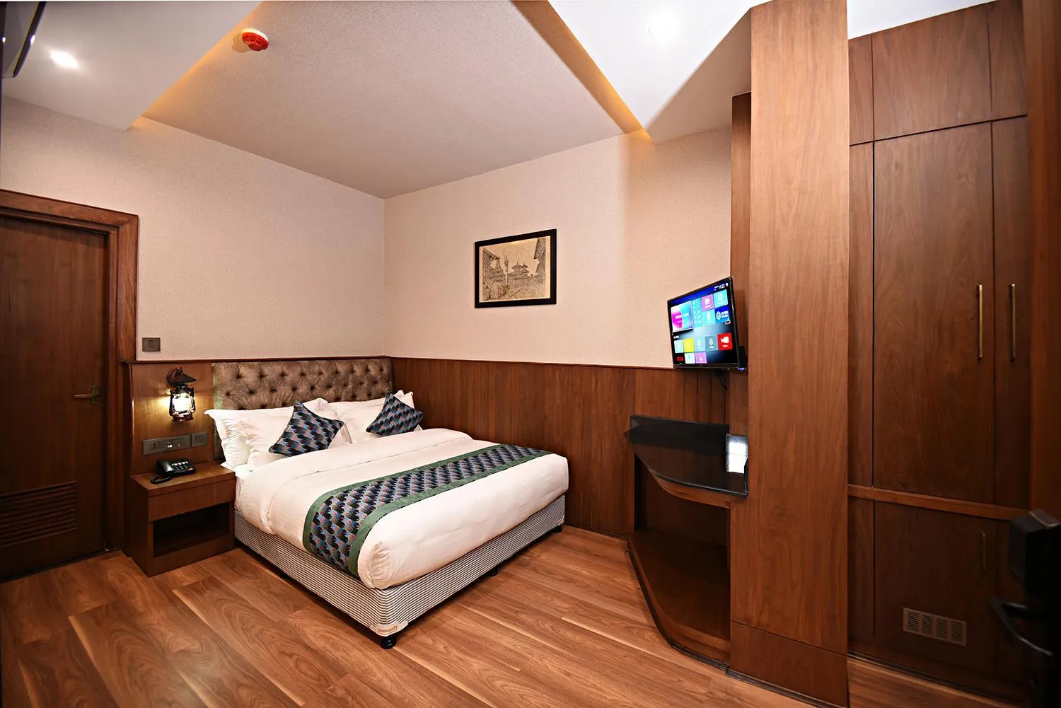 Bed in Everest Boutique Hotel