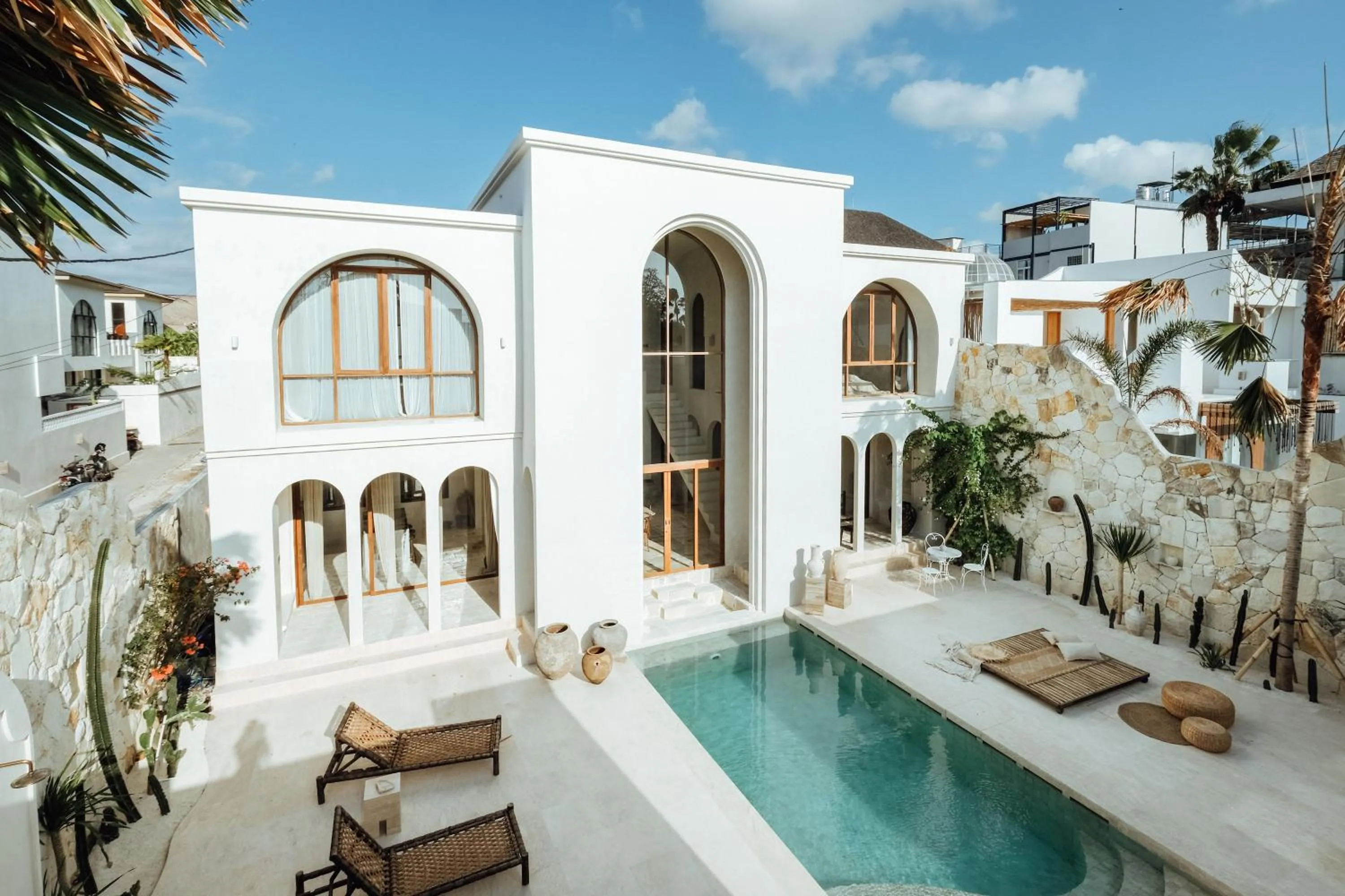 Property building in Casa Viamo