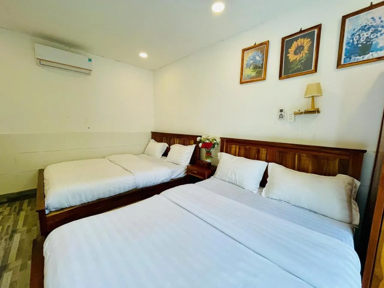 Bed in Hoang Phuc resort