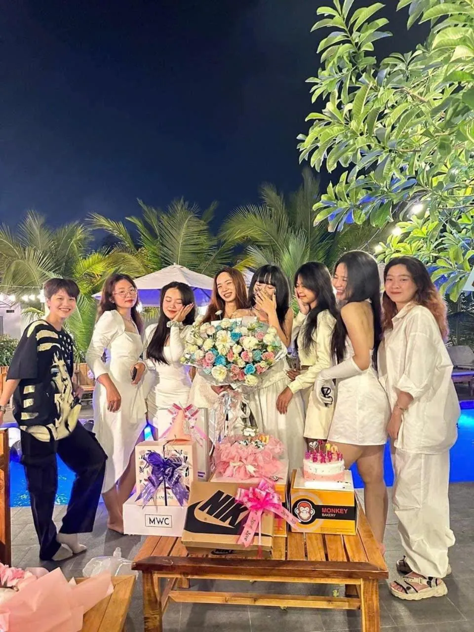 People in Hoang Phuc resort