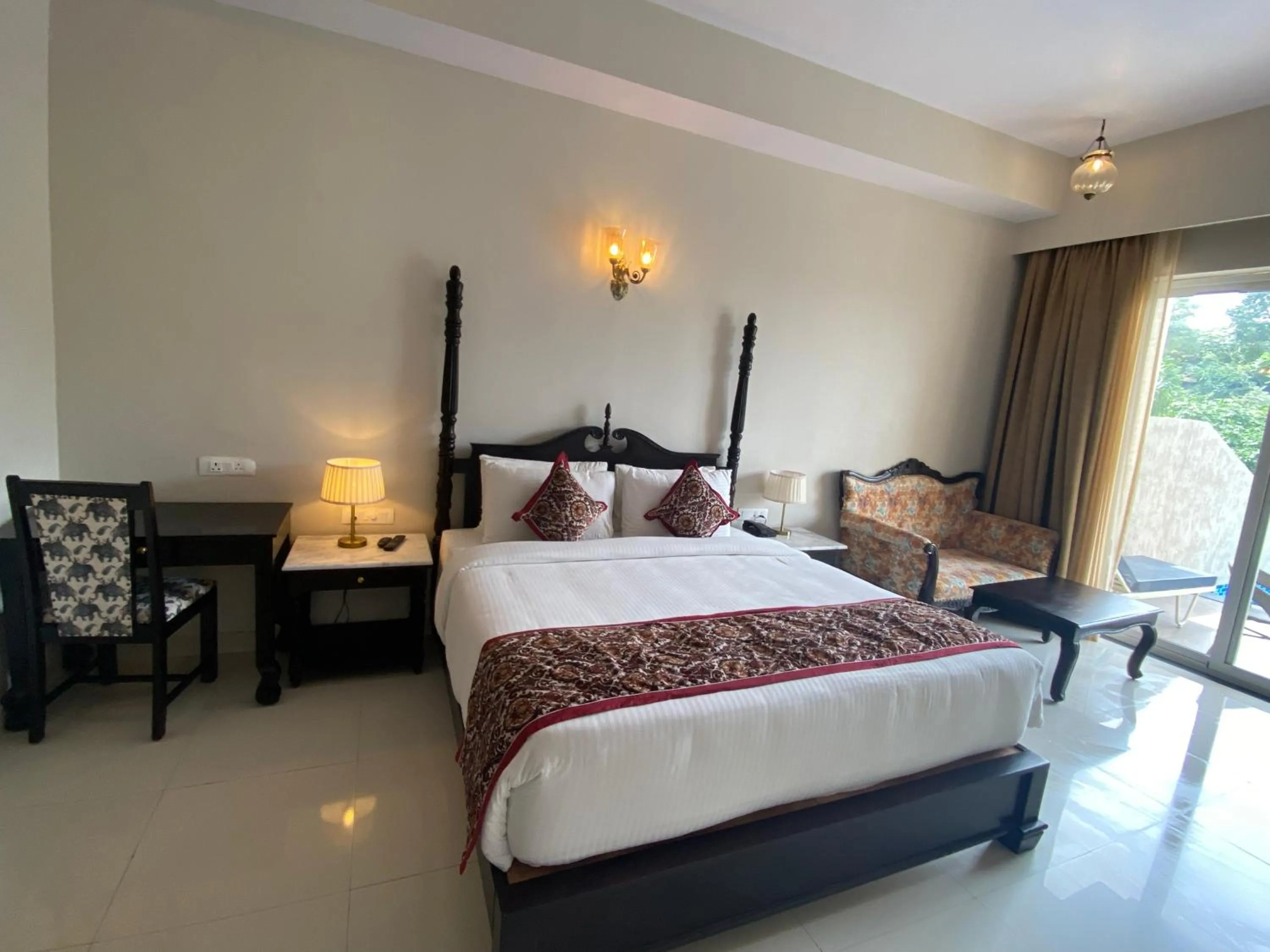 Bed in Turban Bhawani Heritage, Kumbhalgarh