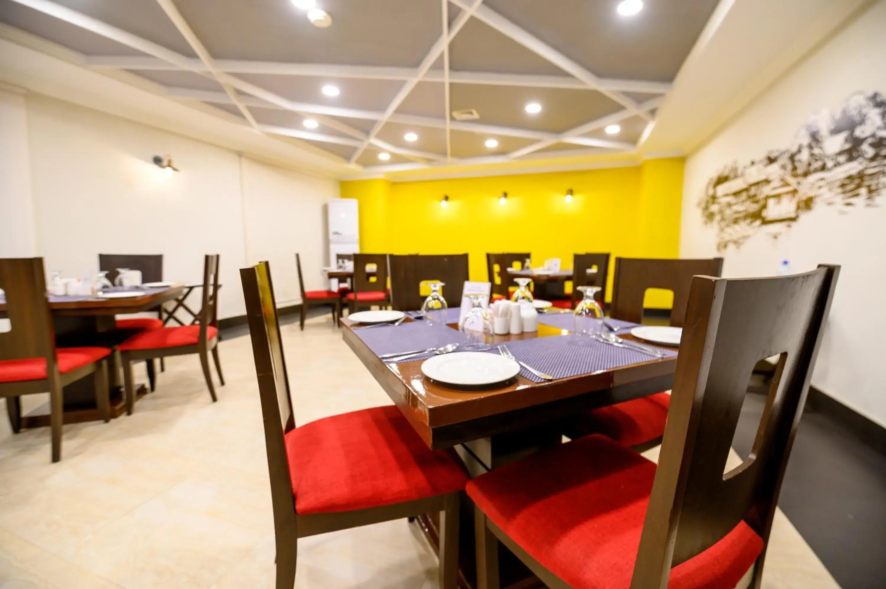 Restaurant/places to eat in Hotel One Sargodha Restaurant/places to eat in Hotel One Sargodha