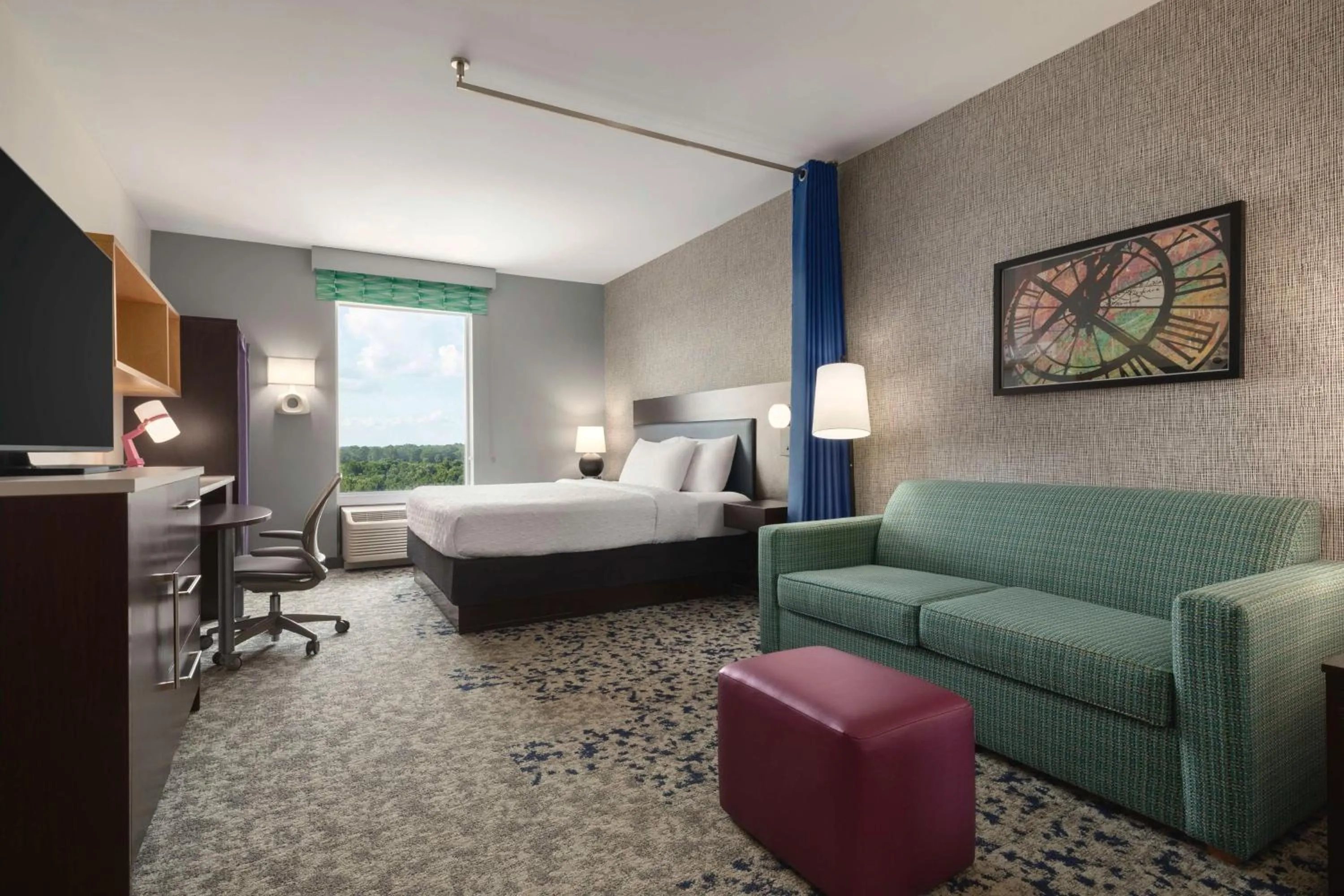 Bed in Home2Suites by Hilton Florence