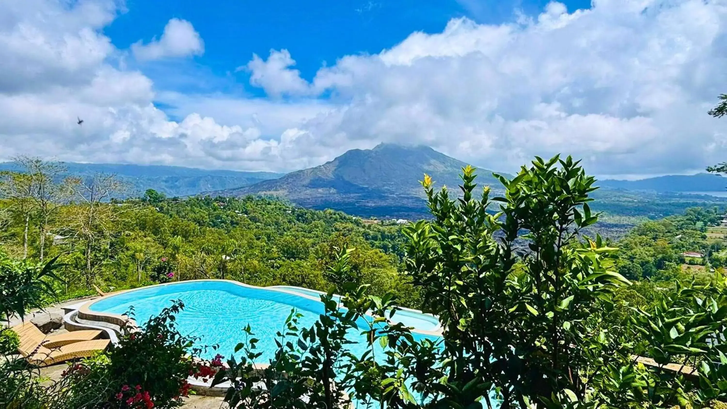 Swimming pool in Caldera Hotel & Restaurant Swimming pool in Caldera Hotel & Restaurant