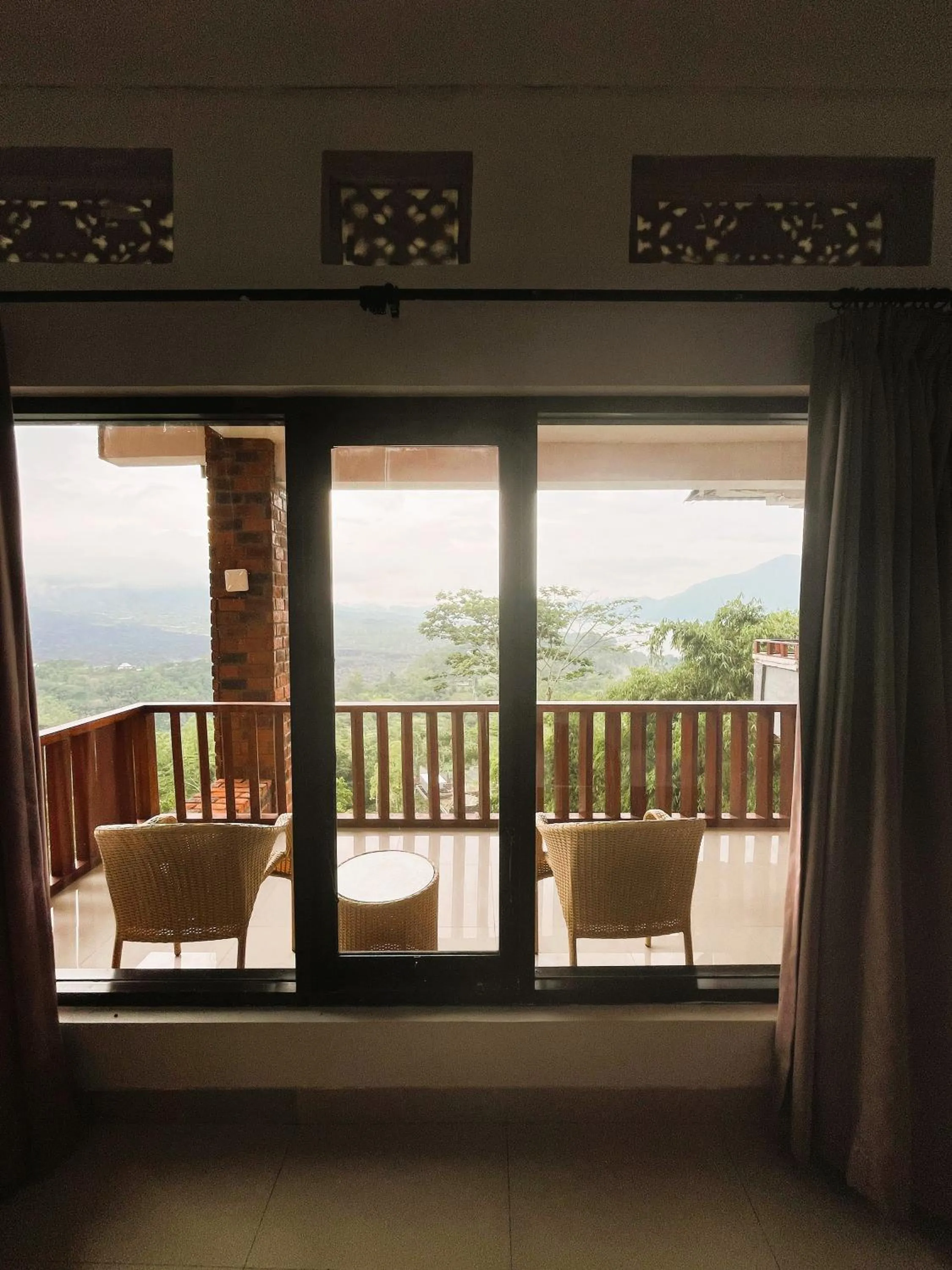 Balcony/Terrace in Caldera Hotel & Restaurant