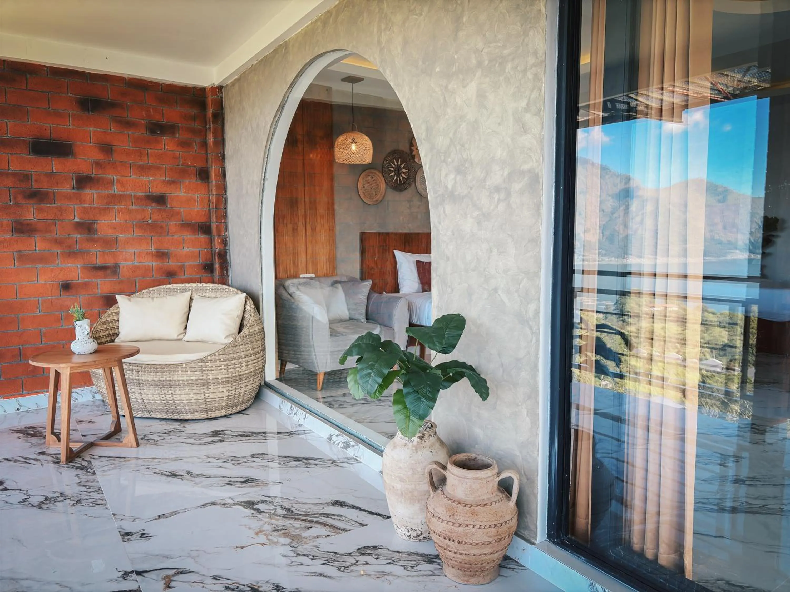 Seating area in Caldera Hotel & Restaurant