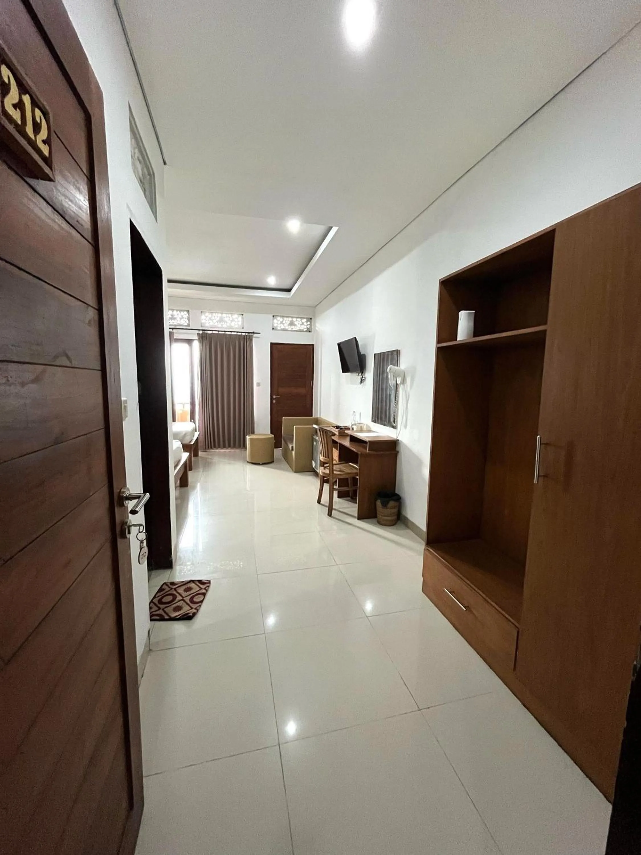 TV and multimedia in Caldera Hotel & Restaurant