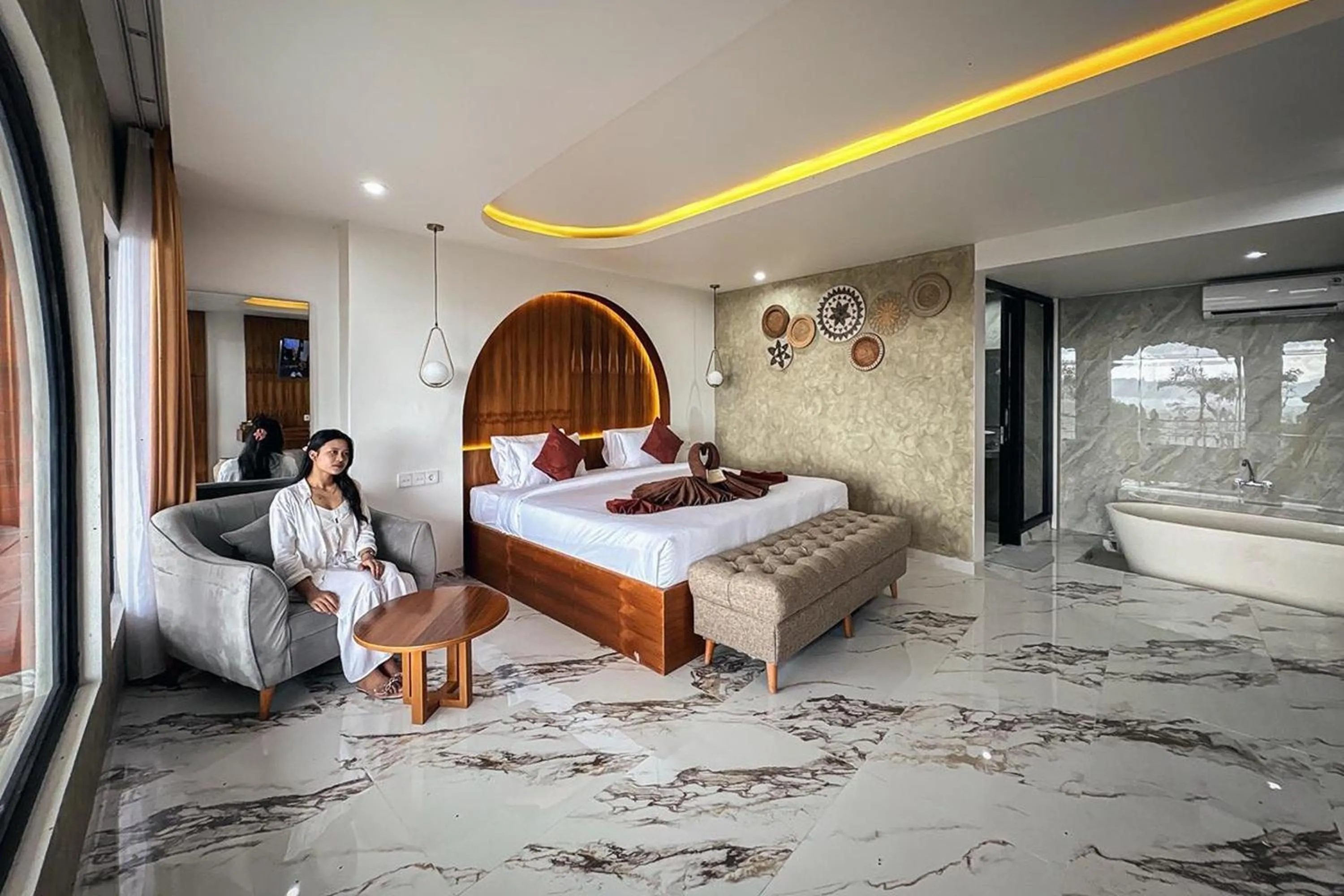 Bedroom, Bed in Caldera Hotel & Restaurant