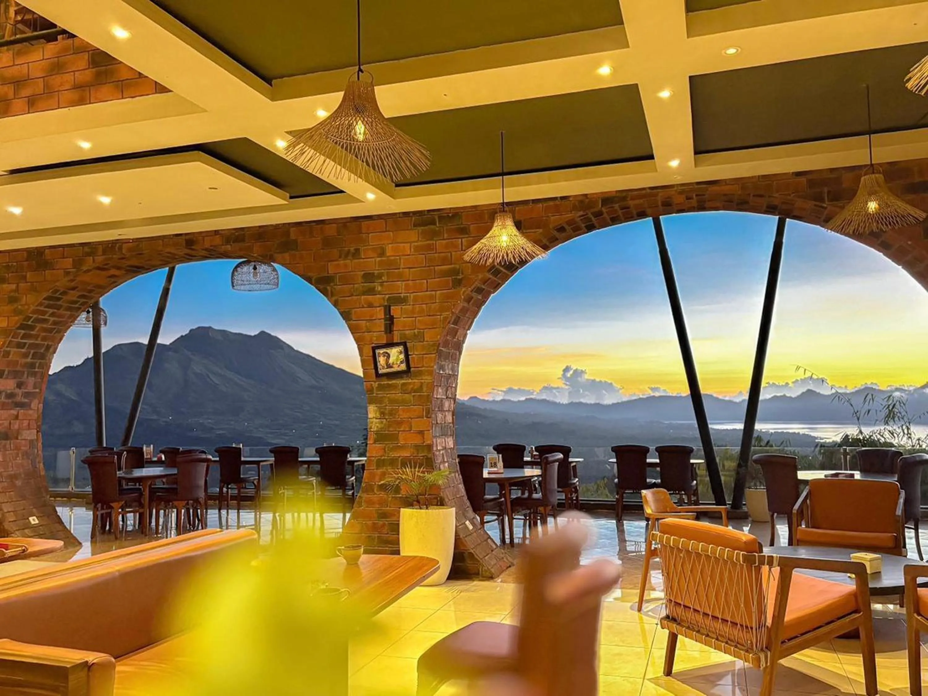 Restaurant/places to eat in Caldera Hotel & Restaurant