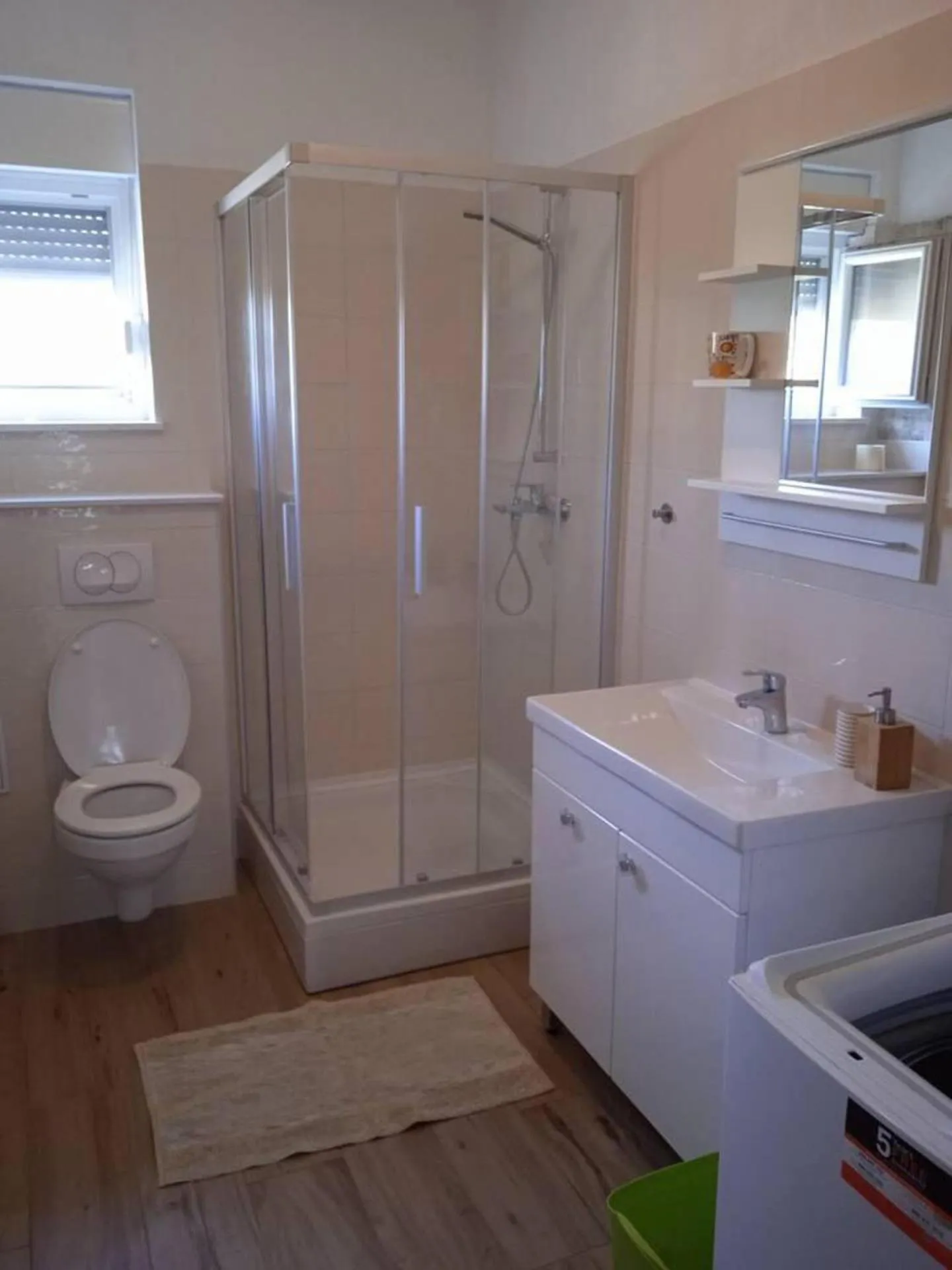 Bathroom in Kuca za odmor u Kastelima s pogledom na more