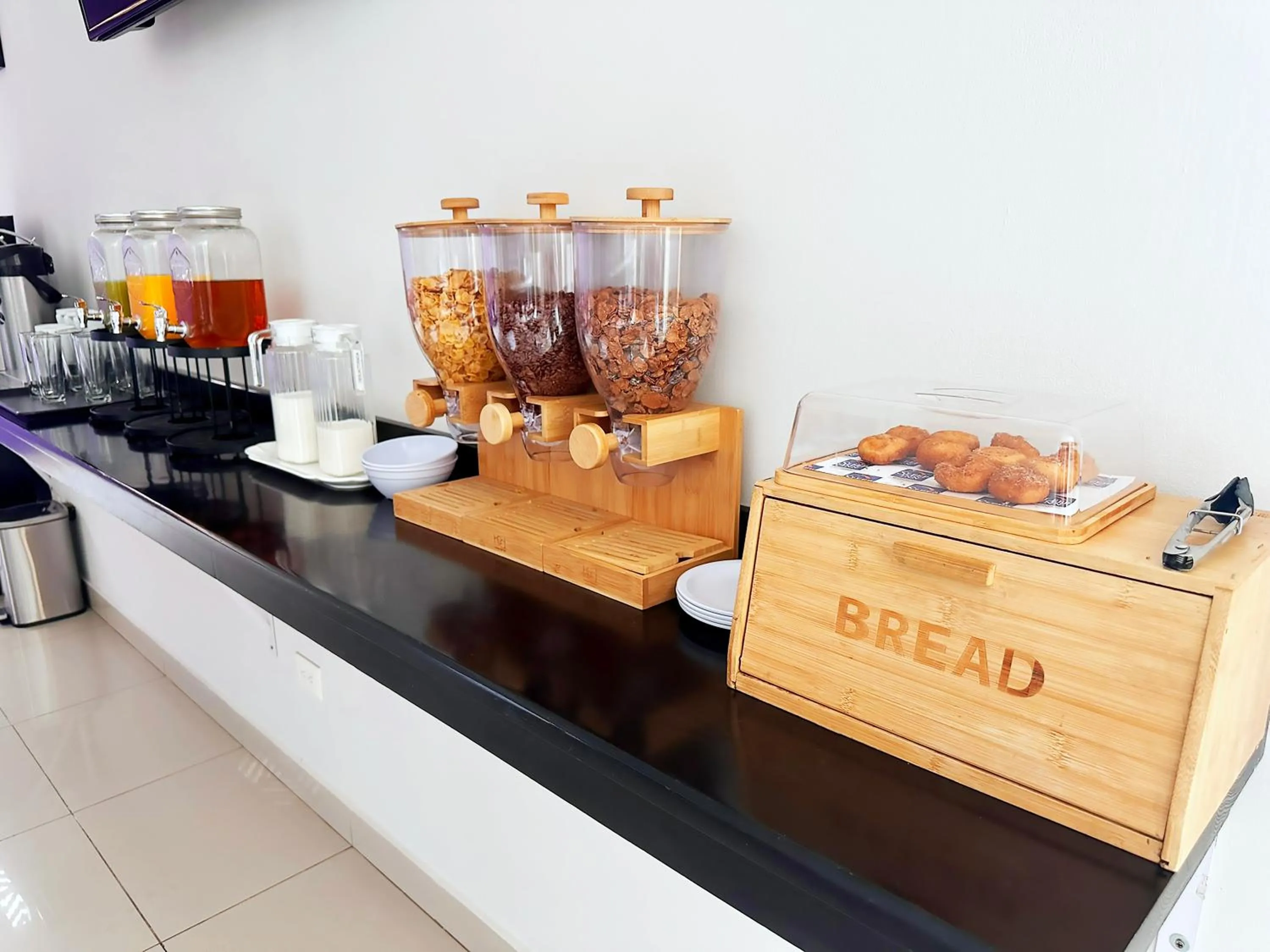 Restaurant/places to eat in Sleep Inn Culiacan