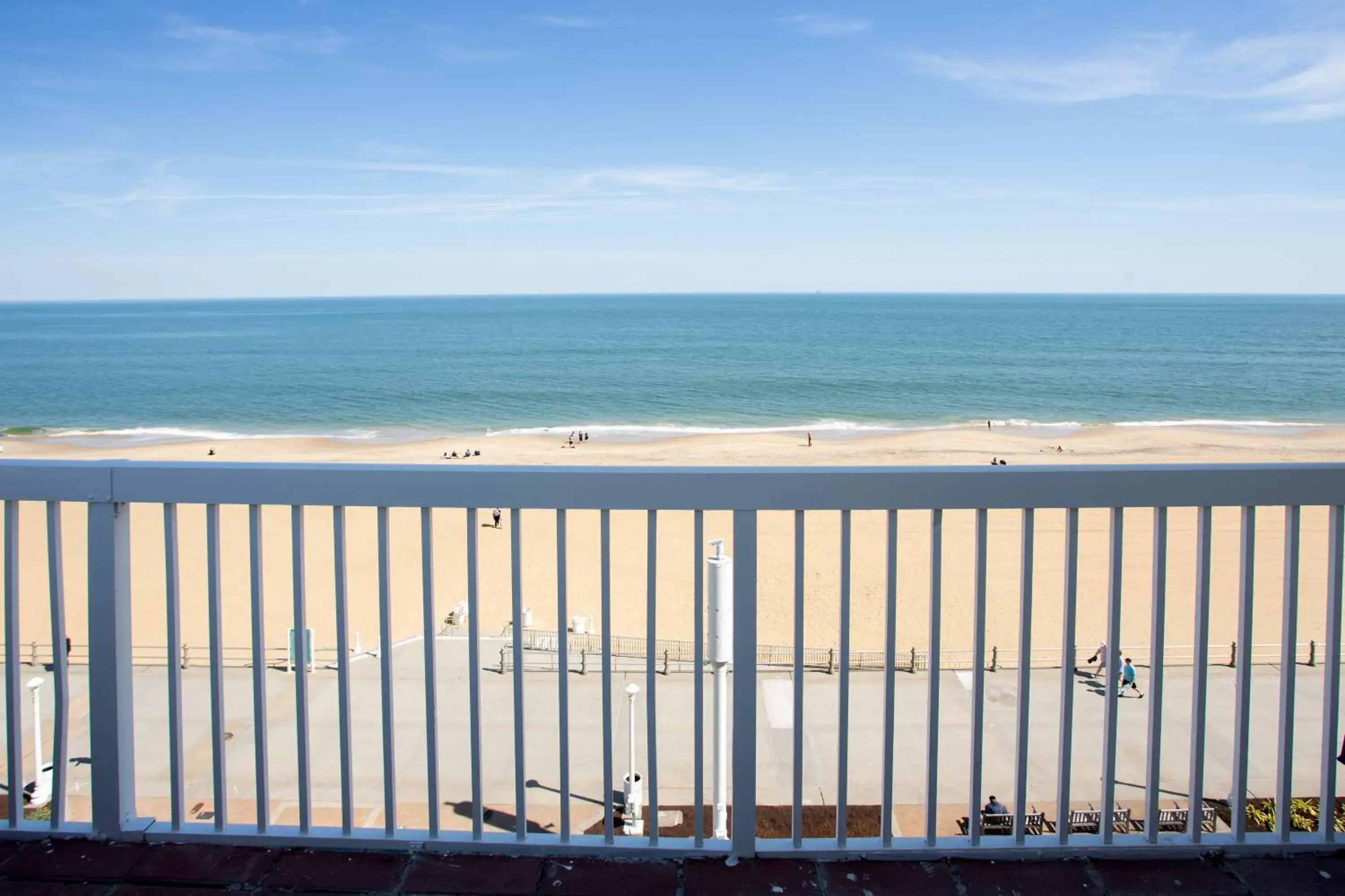 View (from property/room), Sea View in Super 8 by Wyndham Virginia Beach Oceanfront
