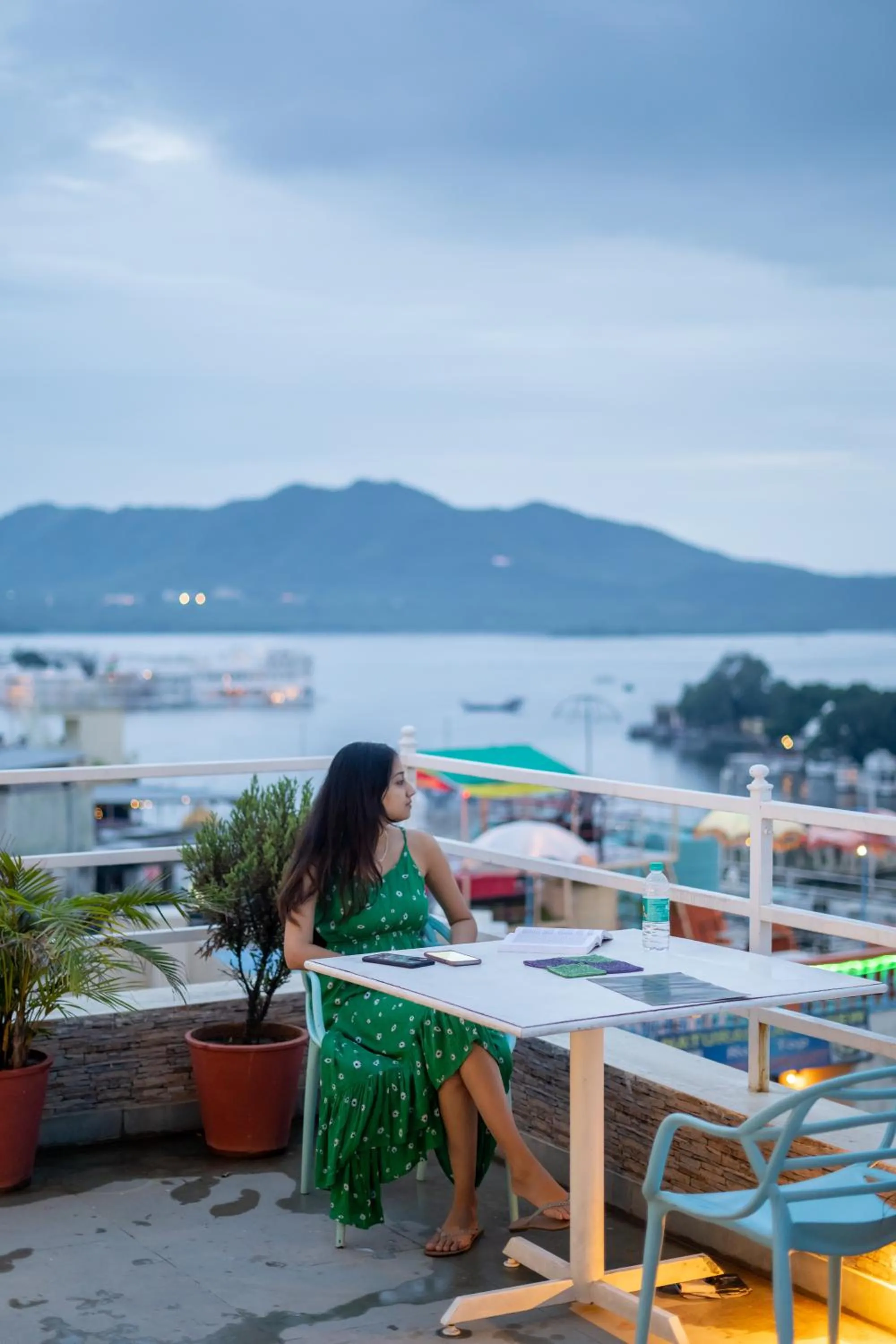 Restaurant/places to eat in Citylights By MUSAFIR