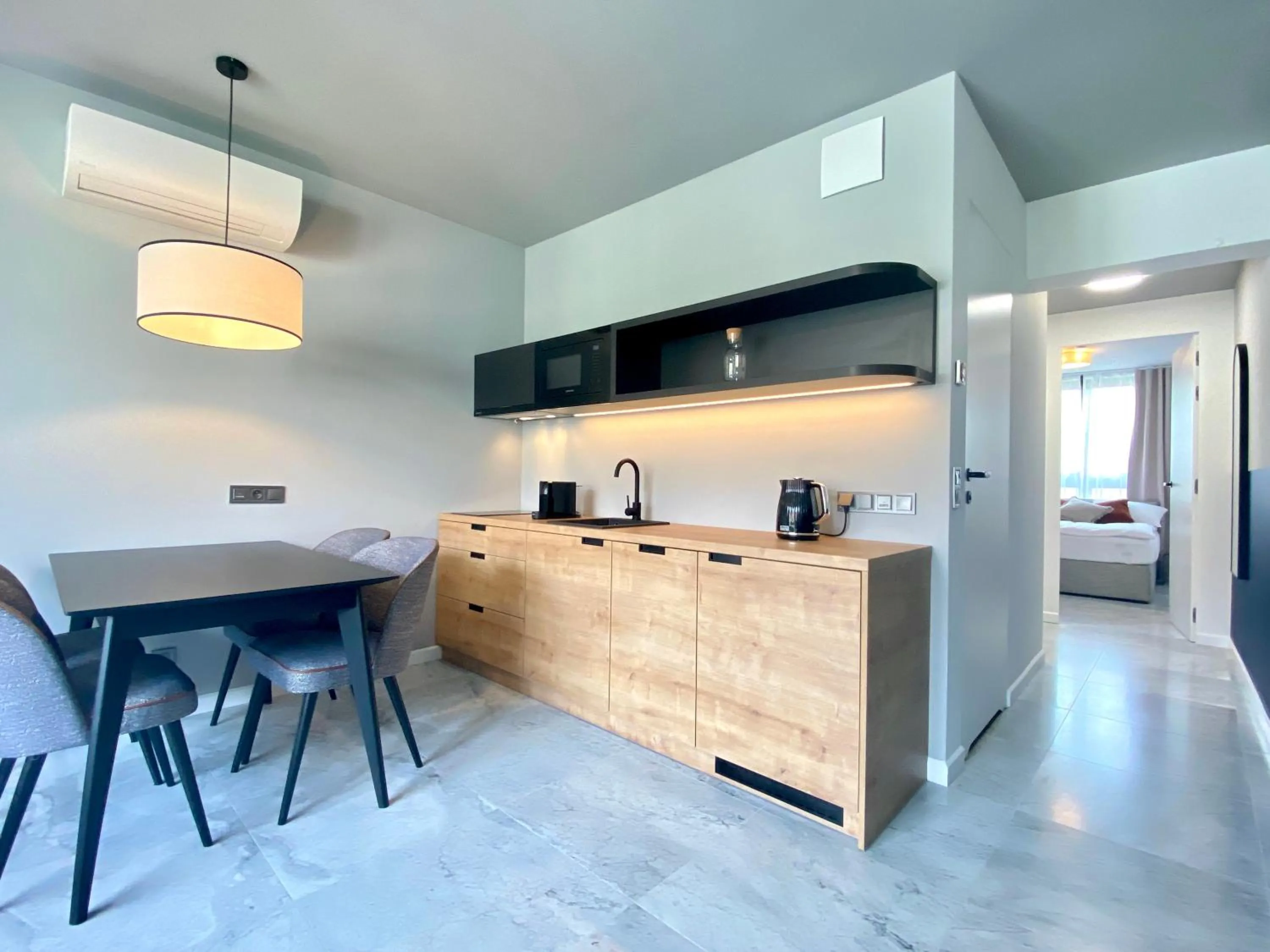 Kitchen or kitchenette in H11 Aparthotel