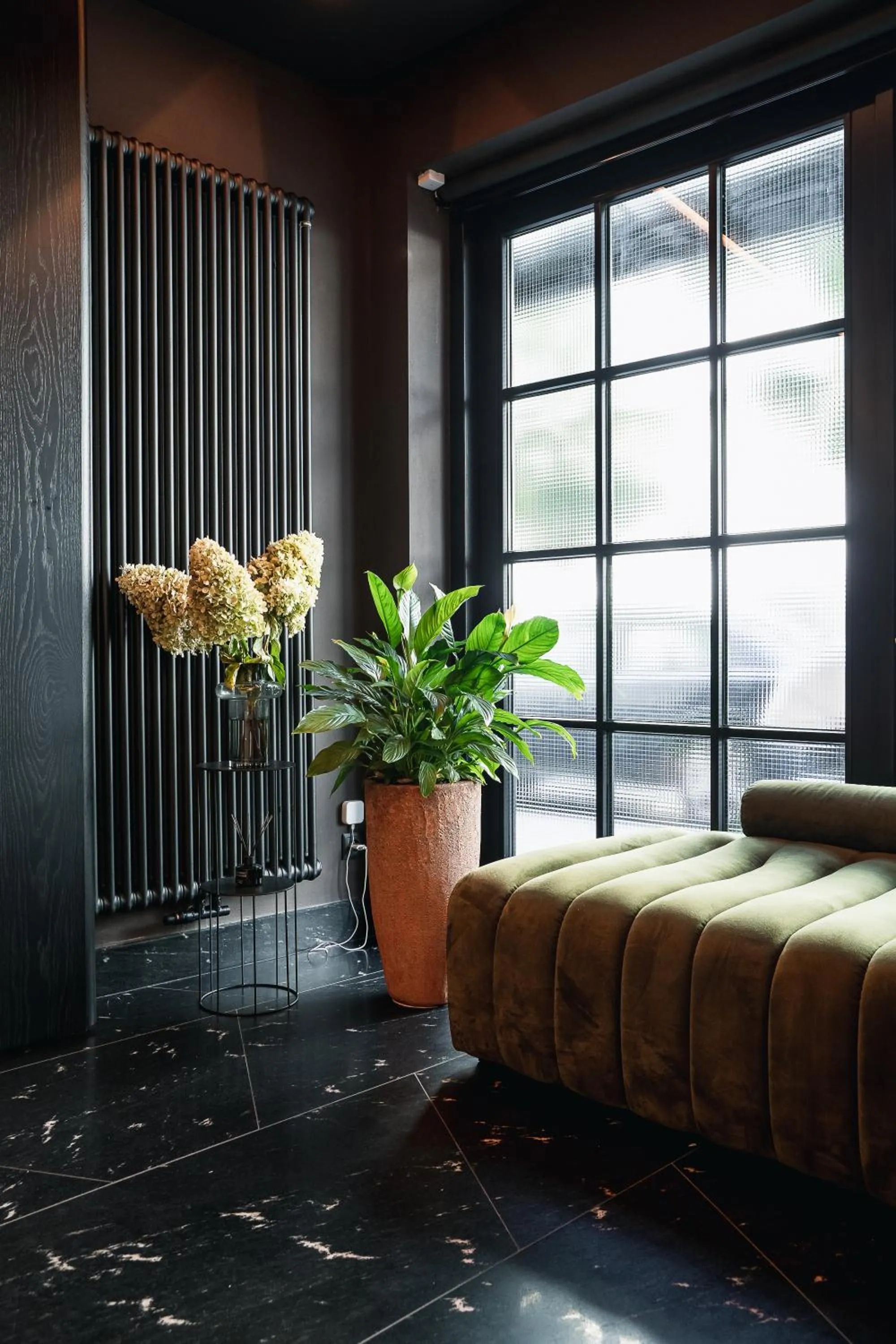 Lobby or reception in H11 Aparthotel