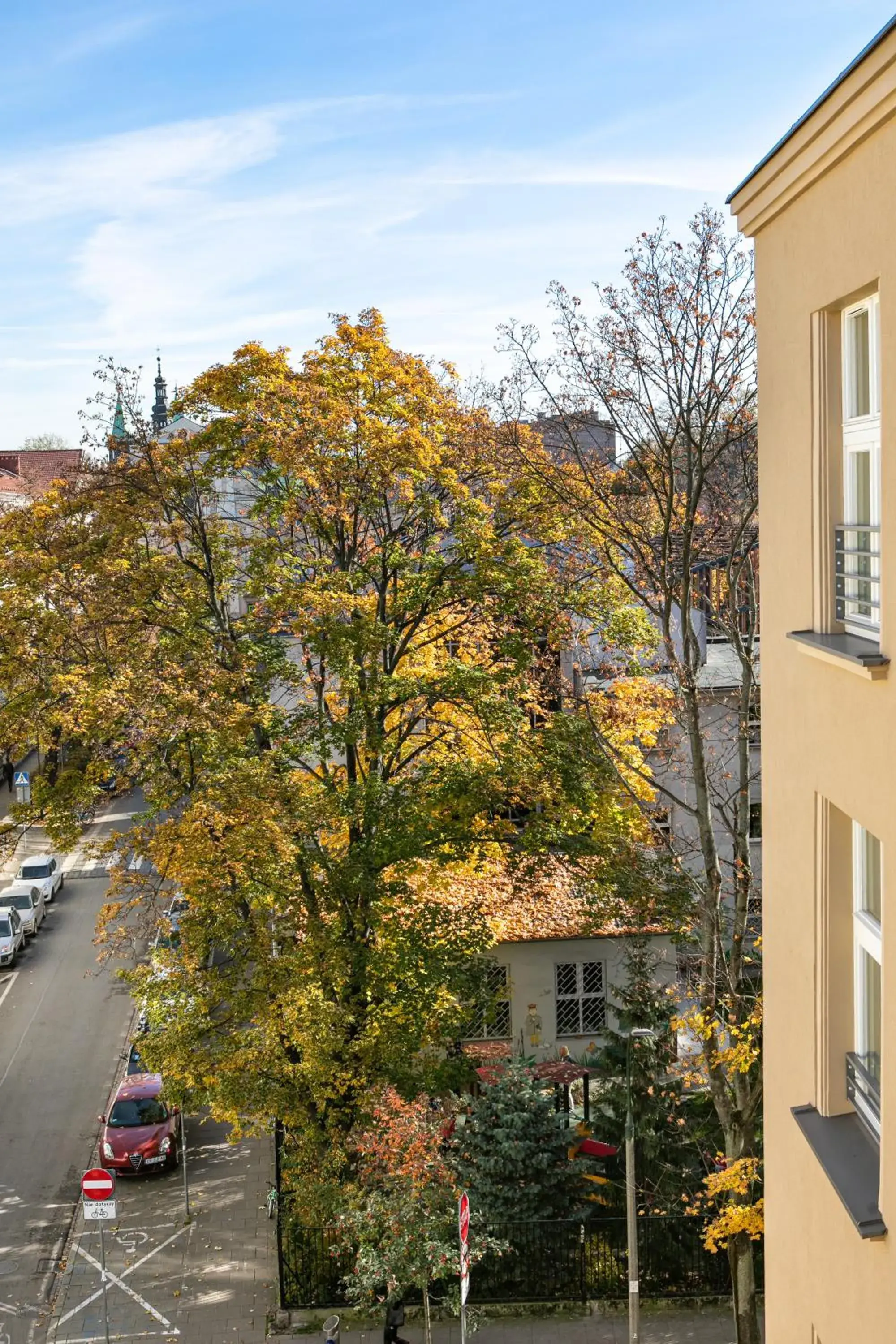 Property building in H11 Aparthotel Property building in H11 Aparthotel