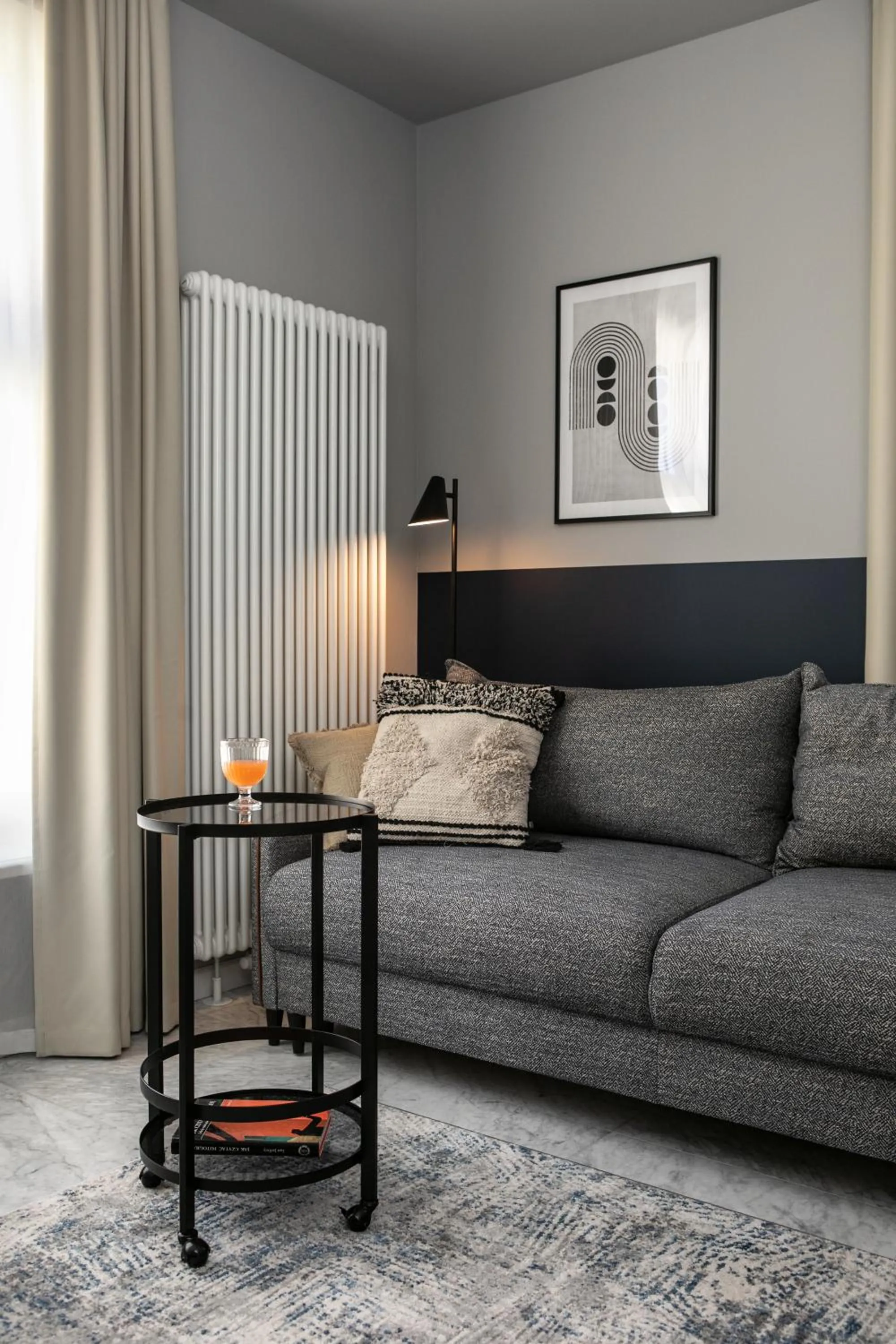 Living room in H11 Aparthotel