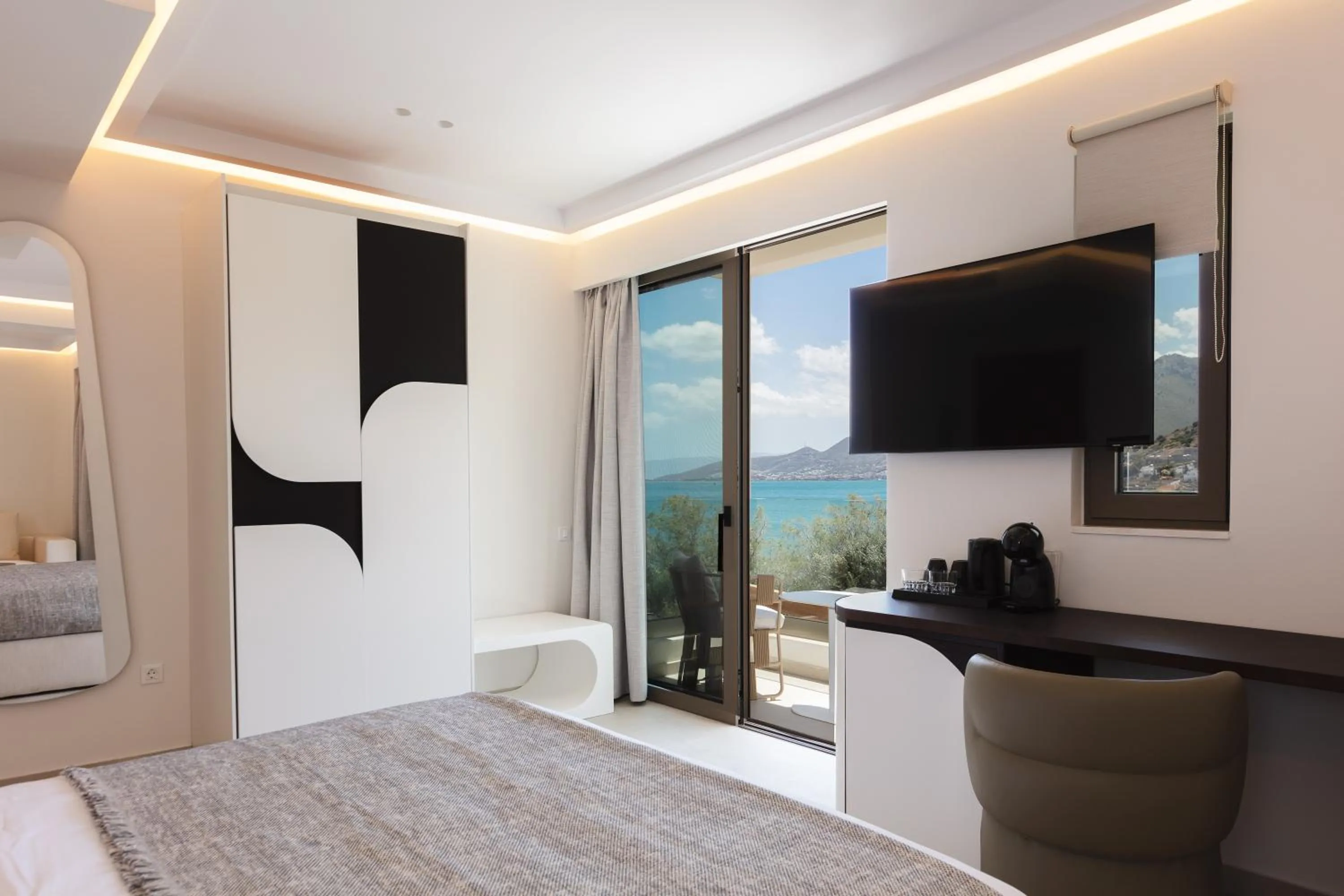 Naiades Boutique Hotel - Adults Only