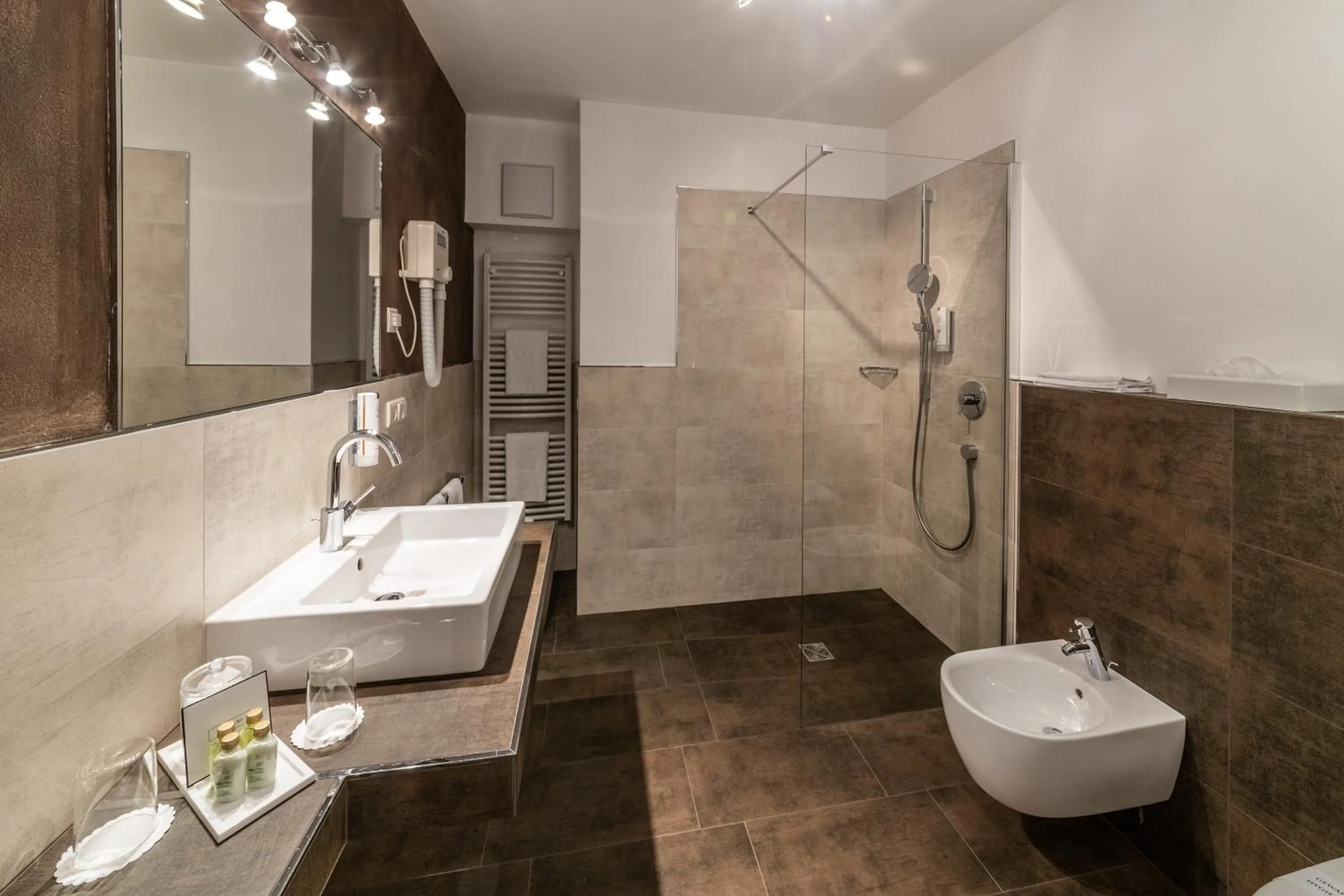 Bathroom in Romantik Hotel Santer