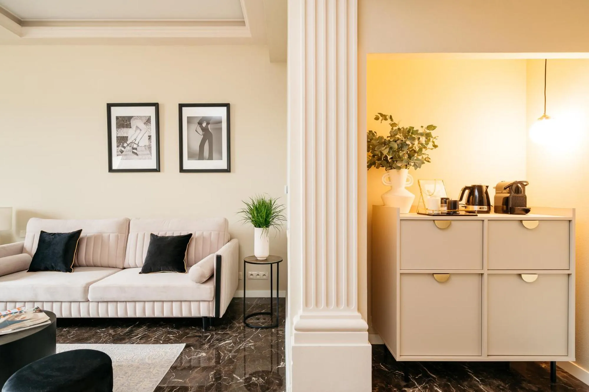 Coffee/tea facilities in Bogoria Residence - LoftAffair Collection